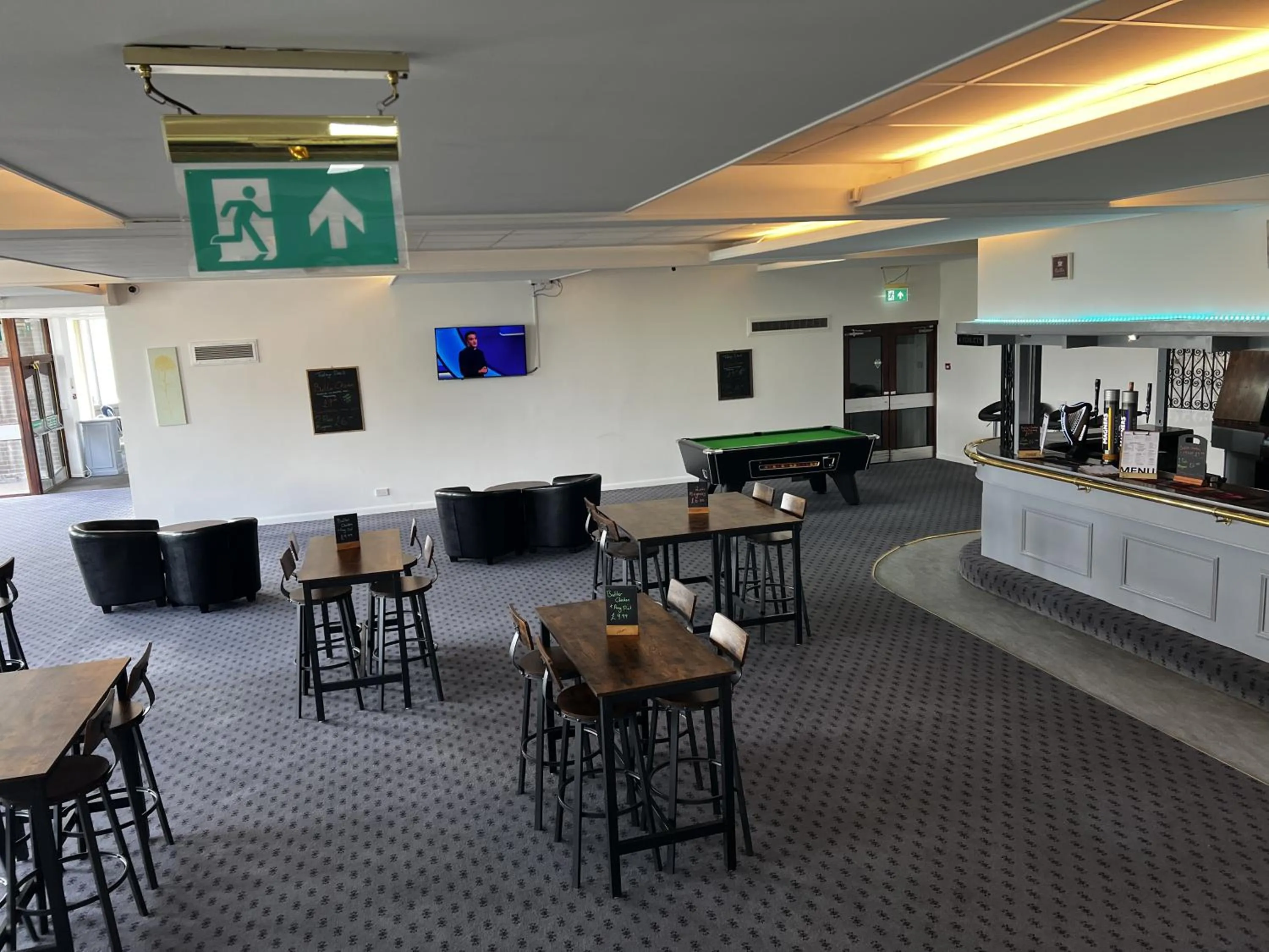 Lounge or bar in Ox Hotel Carlisle