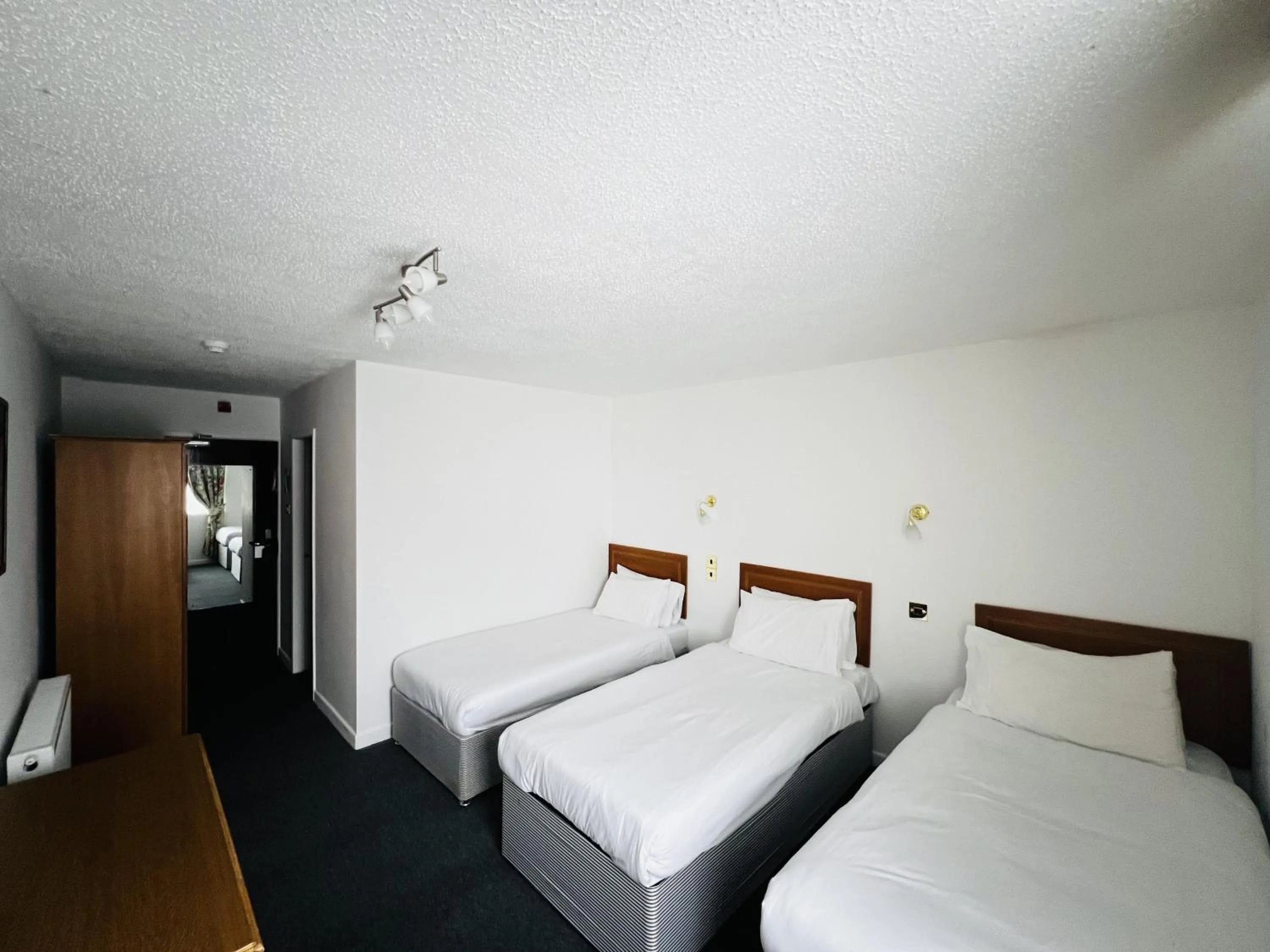 Bedroom, Bed in Ox Hotel Carlisle