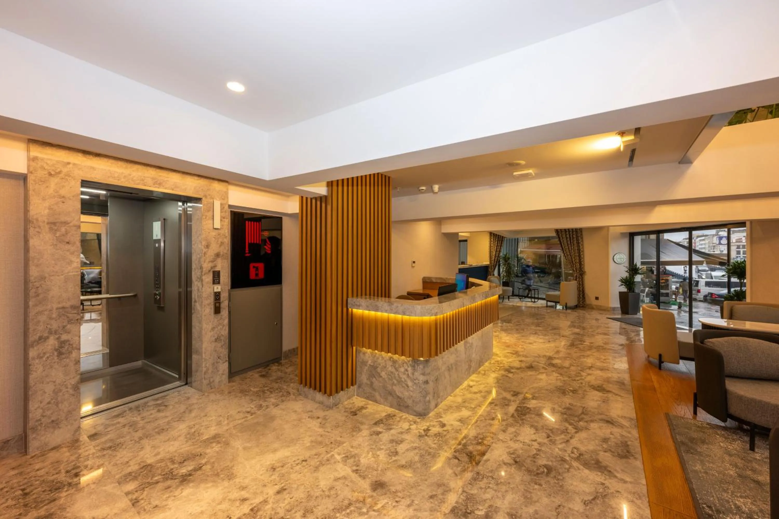 Lobby or reception in Baver Hotel