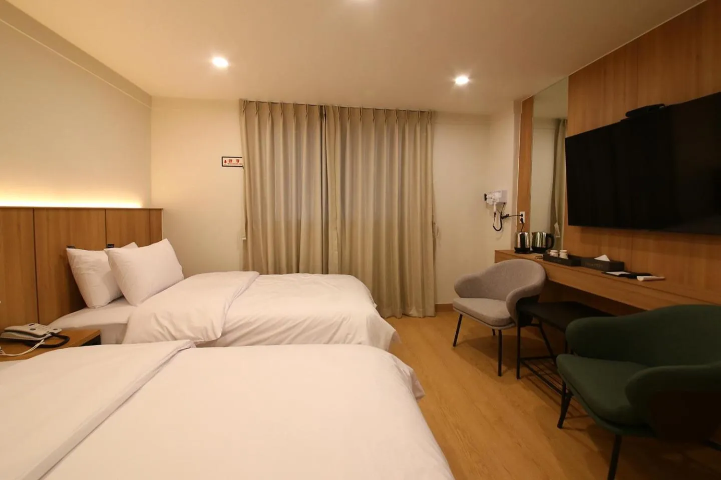 Decorative detail, Bed in MGM Hotel