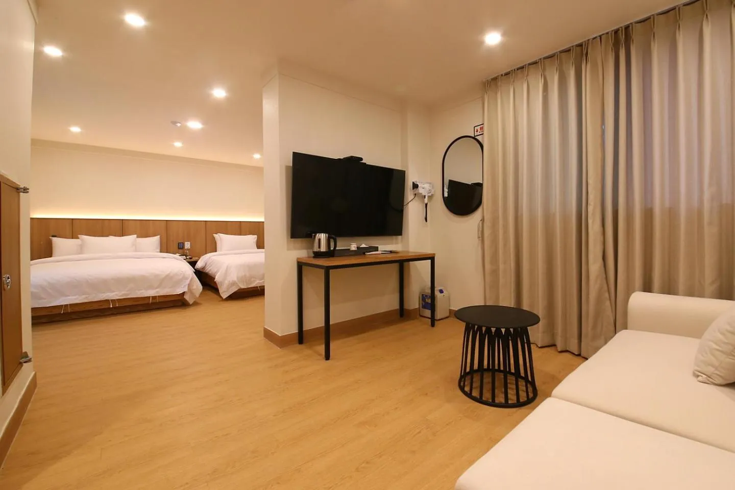 Decorative detail, Bed in MGM Hotel