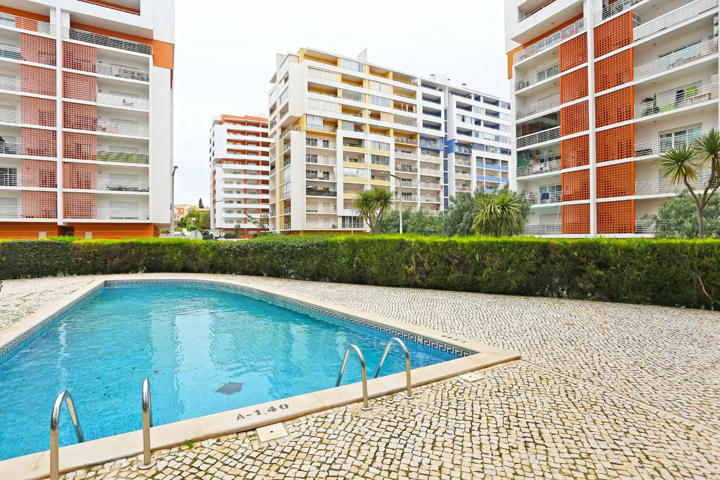 Swimming pool in B44 - Alto do Quintao Central Apartment