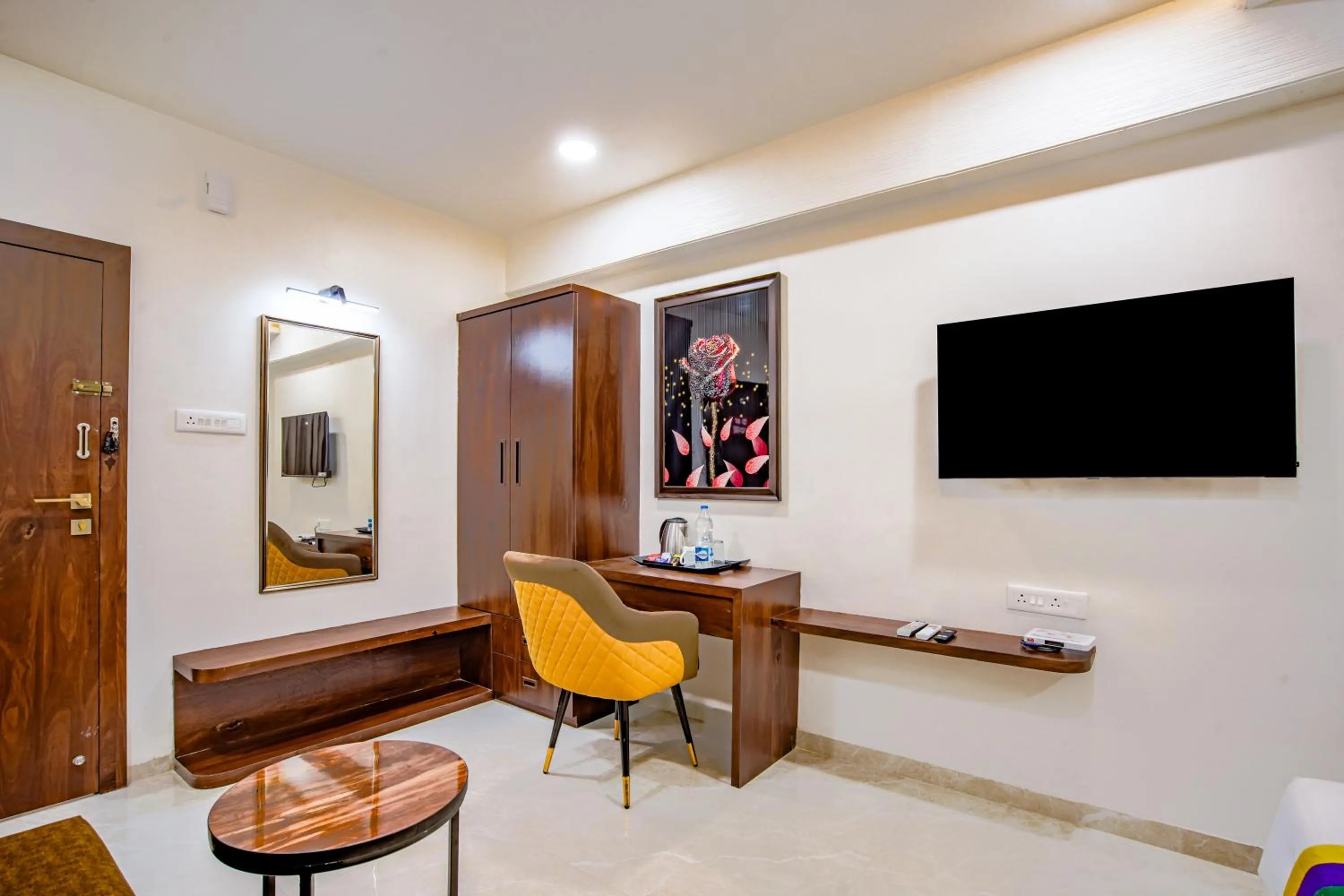 Seating area in Treebo A1 Residency, Hingna T Point