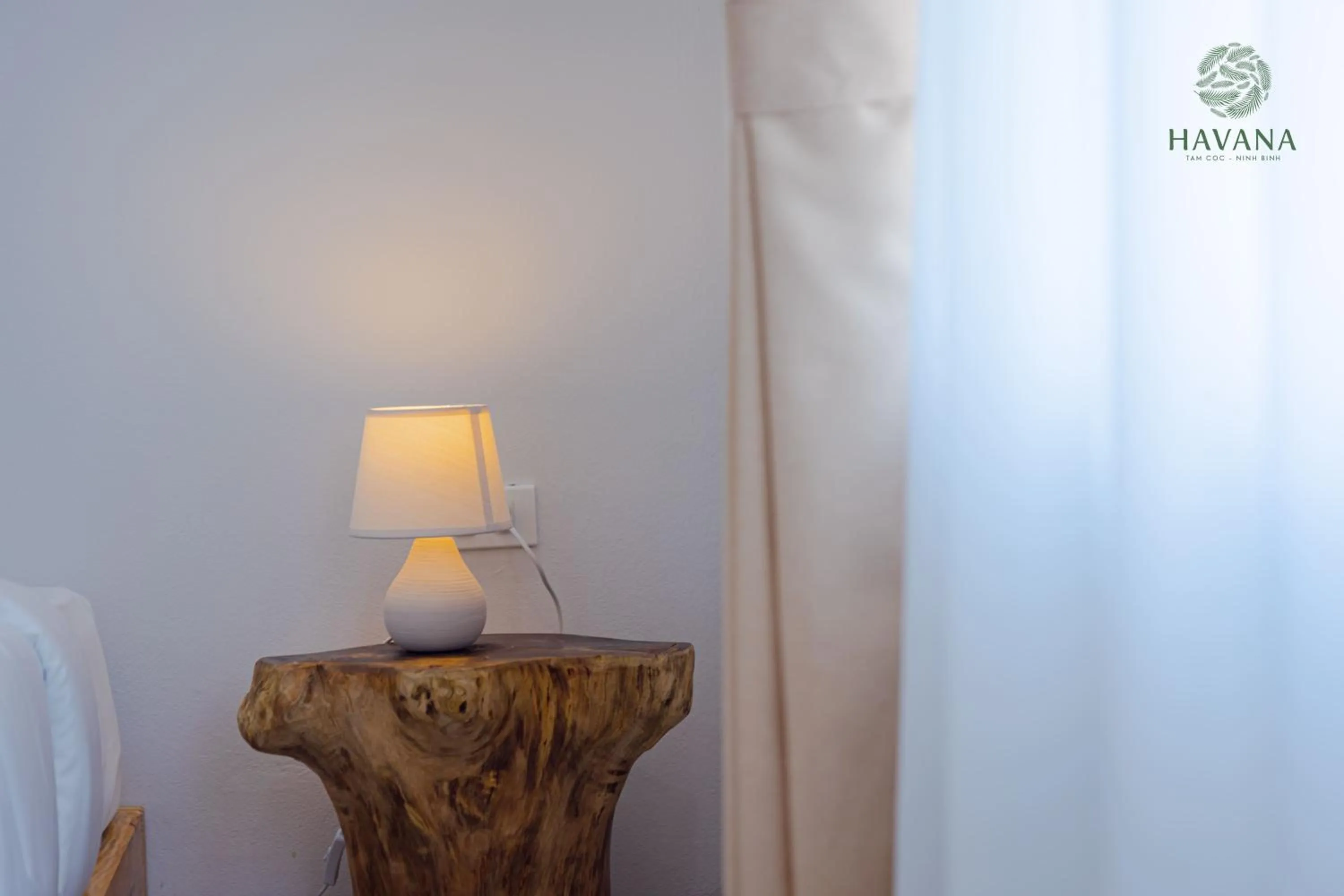 Bed in Havana Tam Coc Ninh Binh