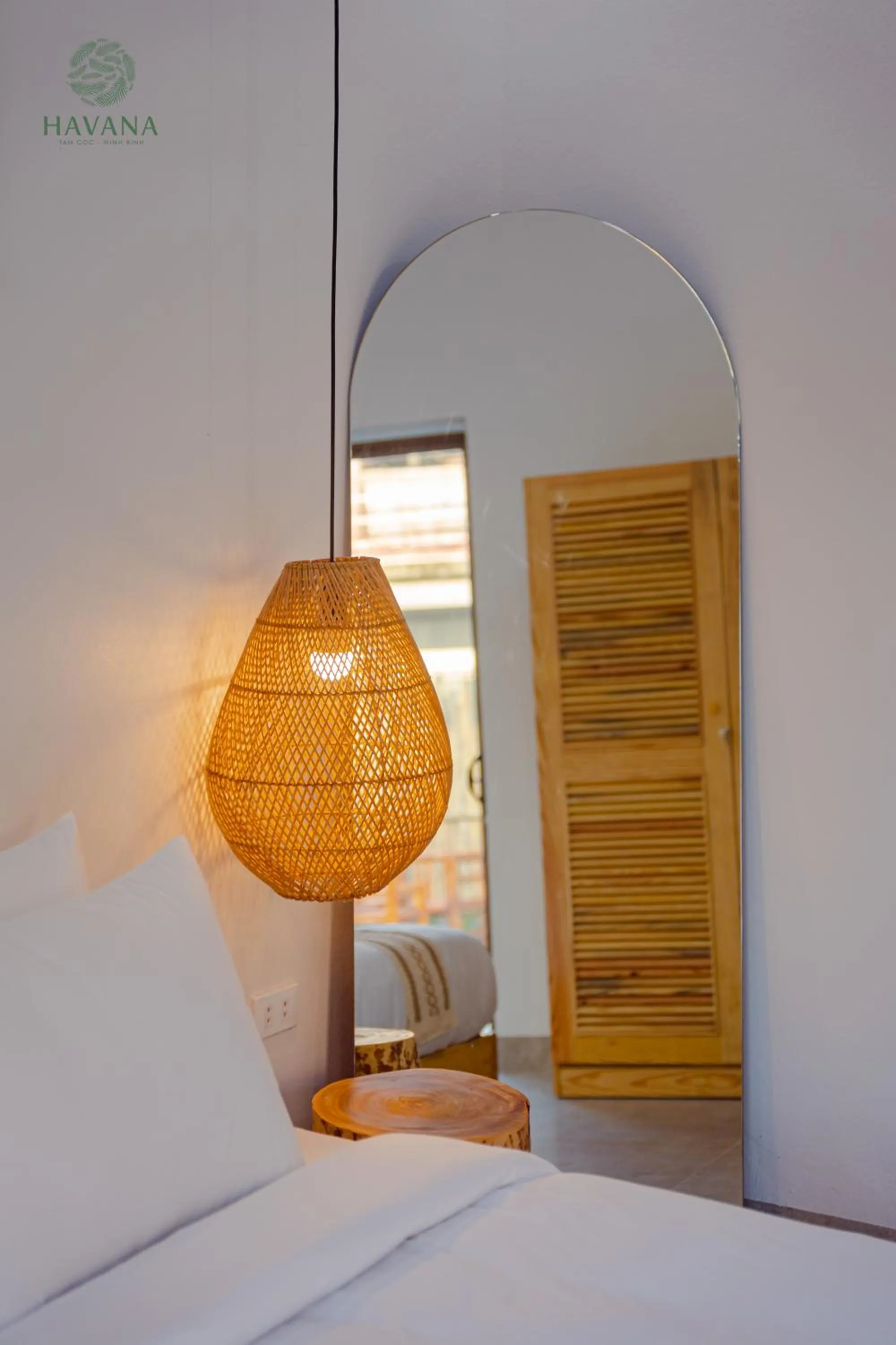 Bed in Havana Tam Coc Ninh Binh