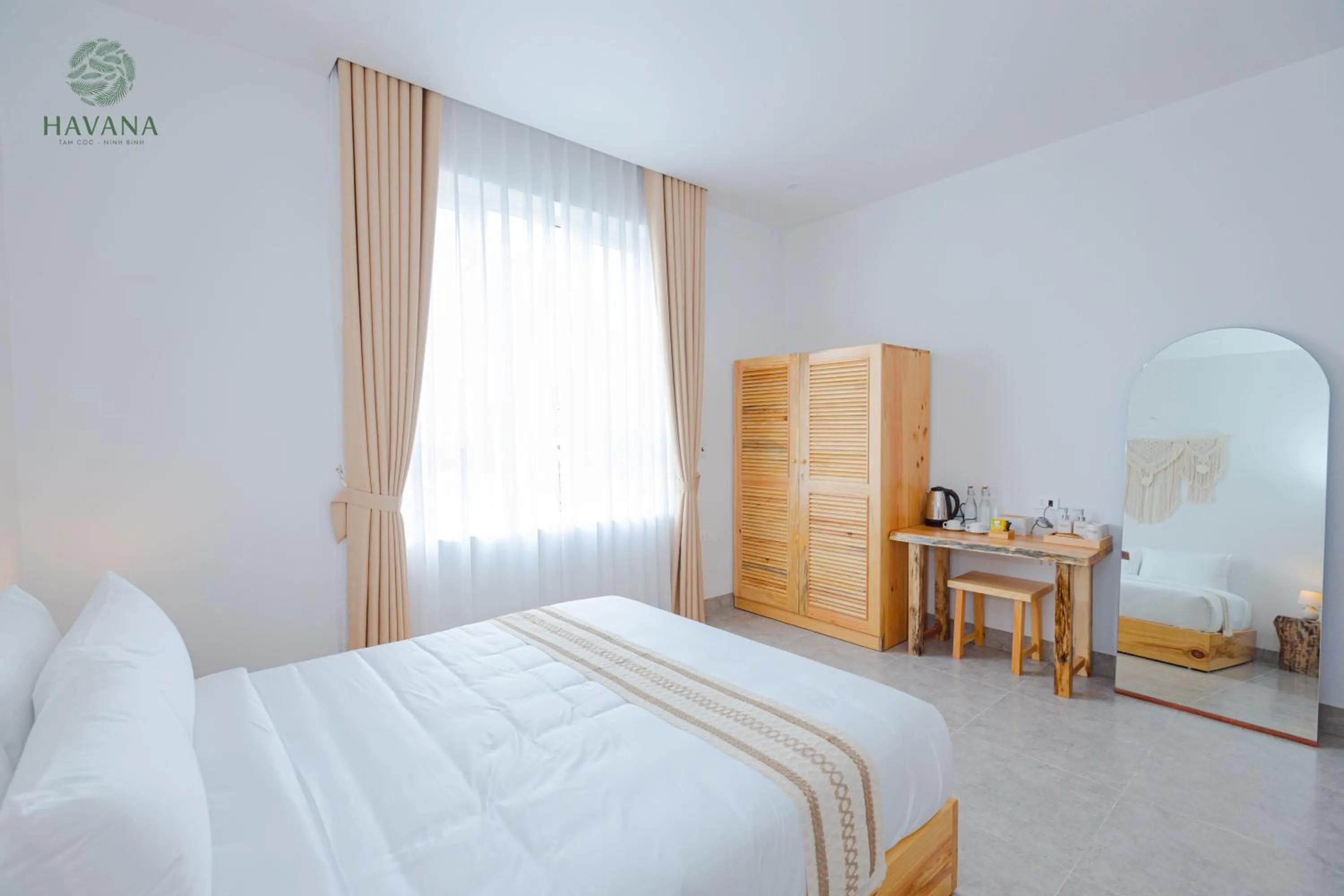 Bed in Havana Tam Coc Ninh Binh