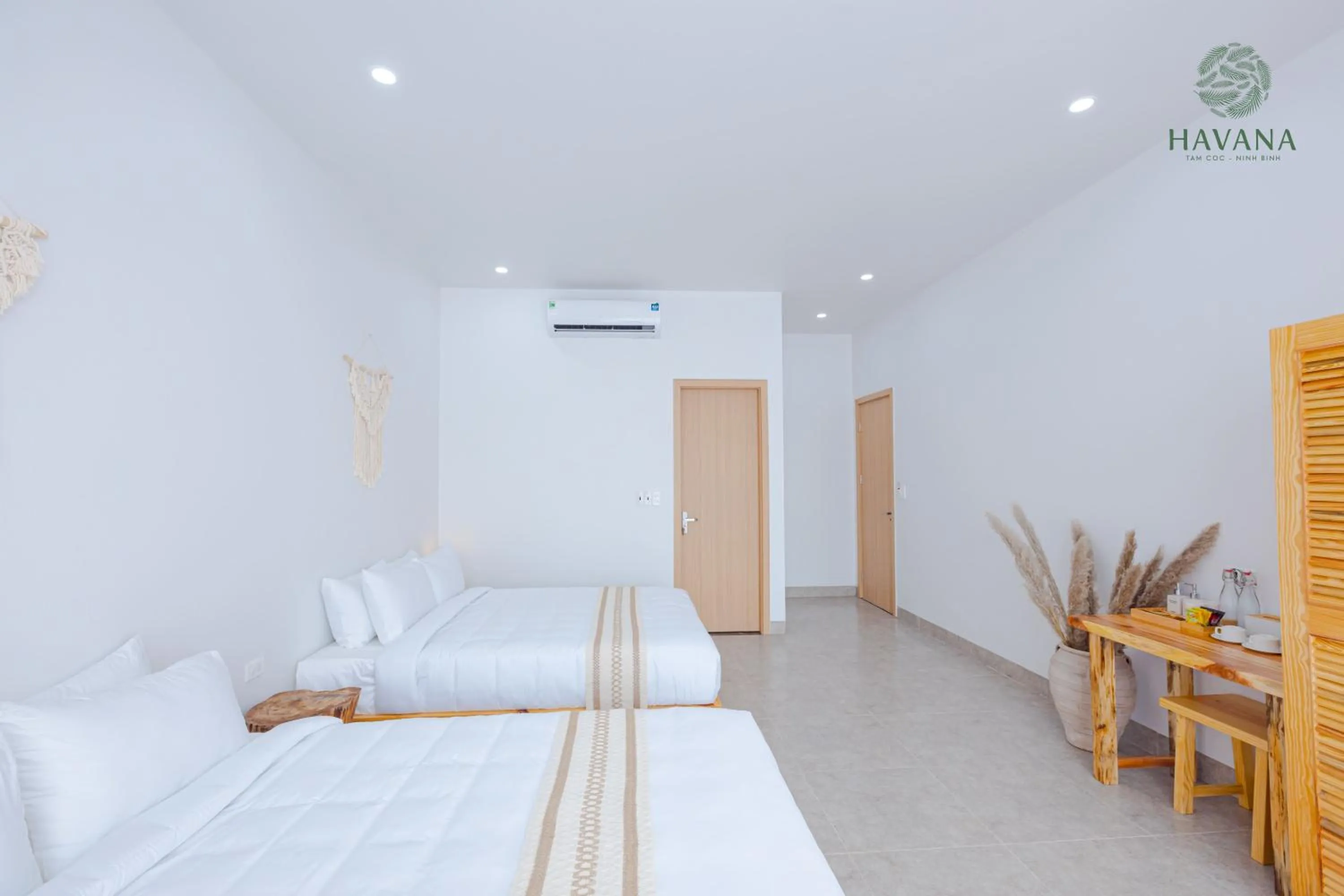 Bed in Havana Tam Coc Ninh Binh