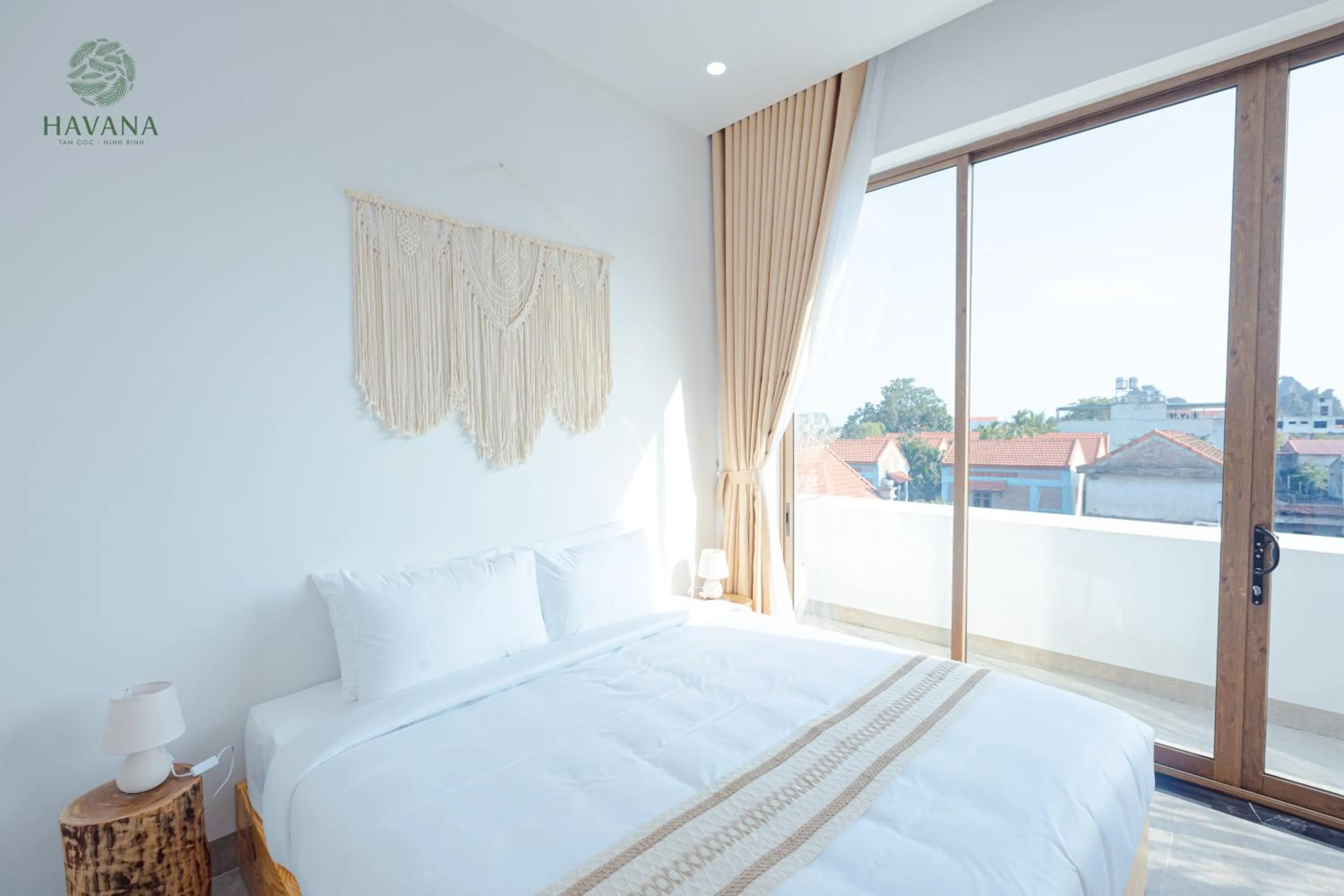 Bed in Havana Tam Coc Ninh Binh