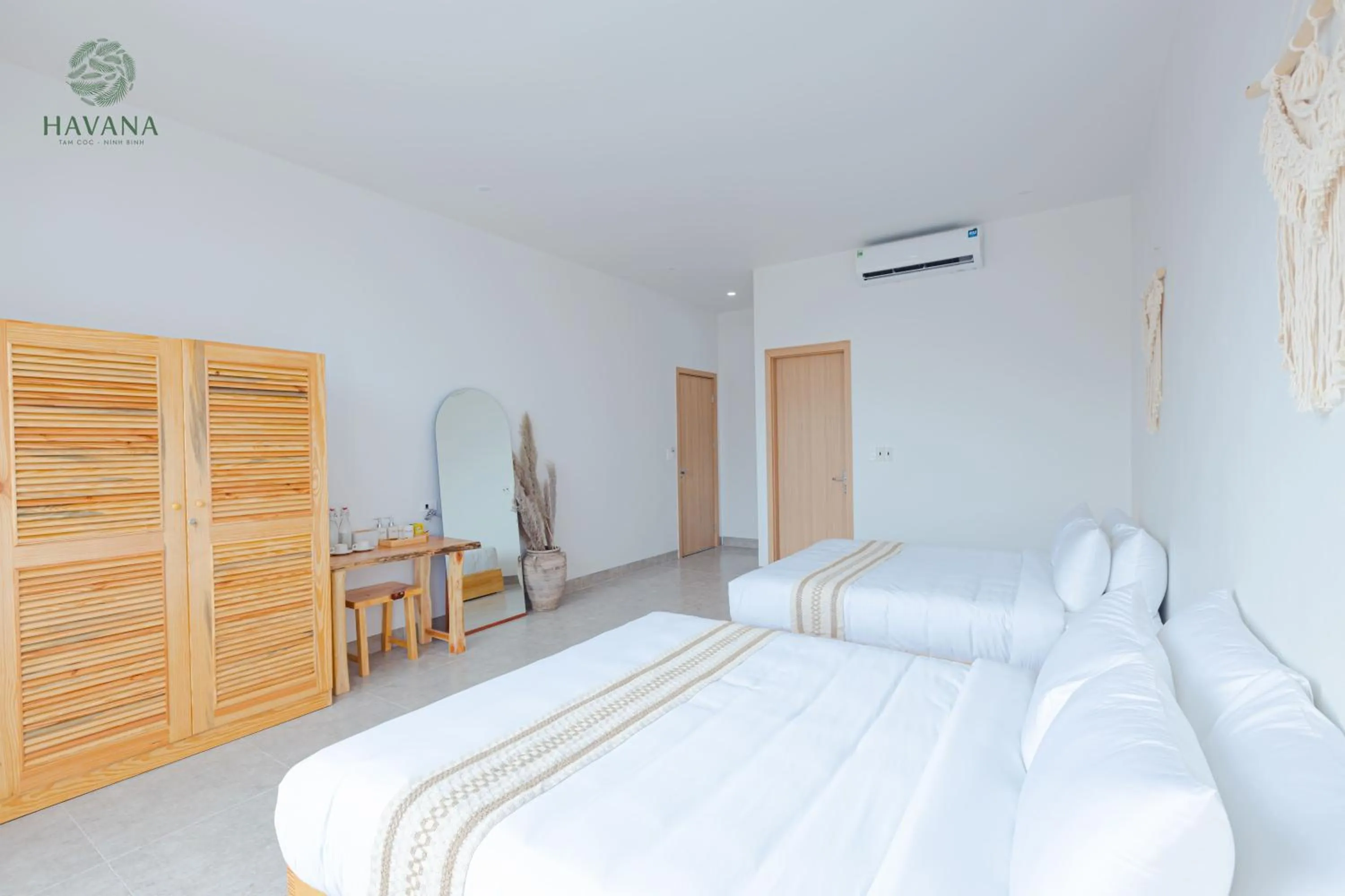 Bed in Havana Tam Coc Ninh Binh