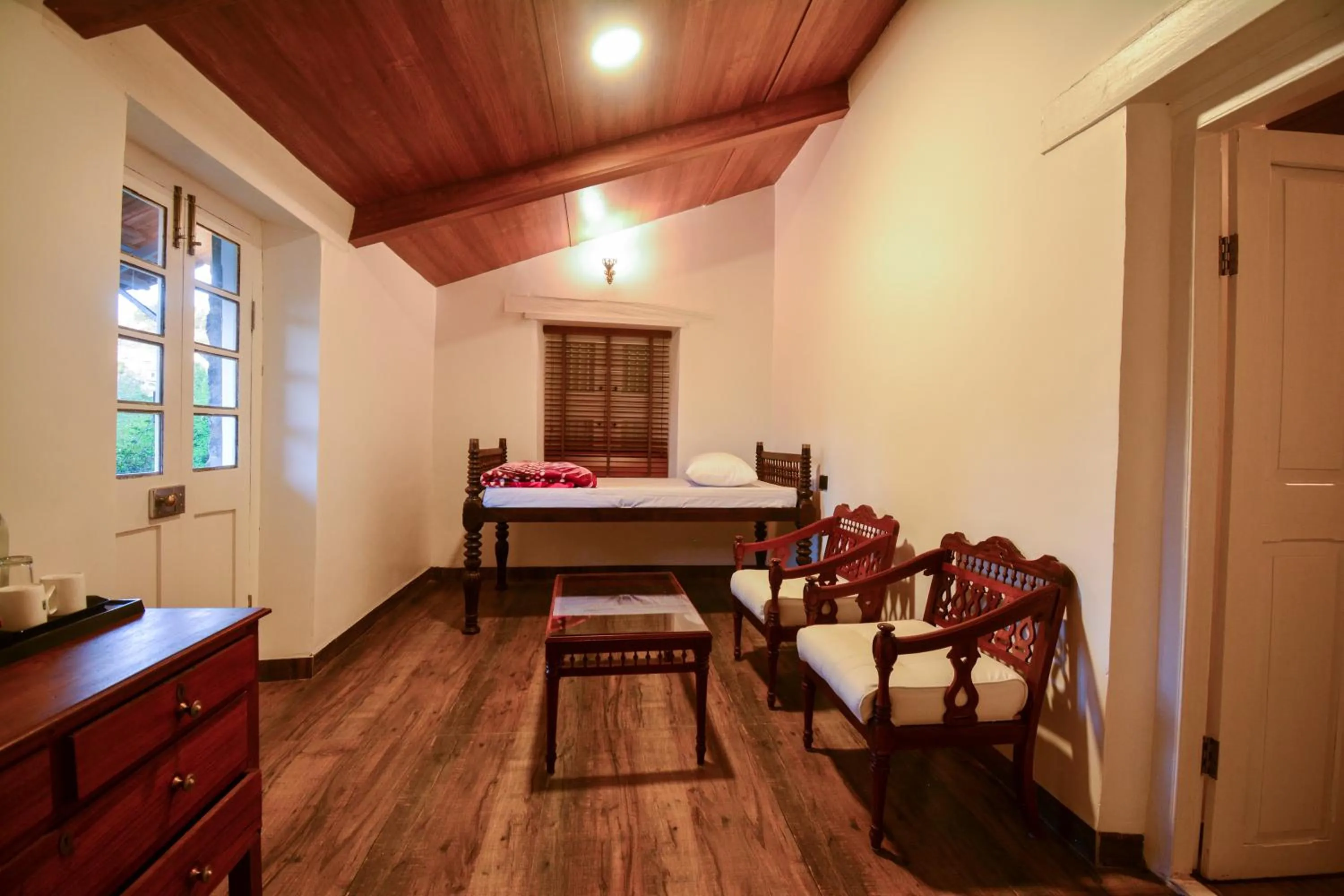 Living room in Craigmore By Kodai Resort Hotel