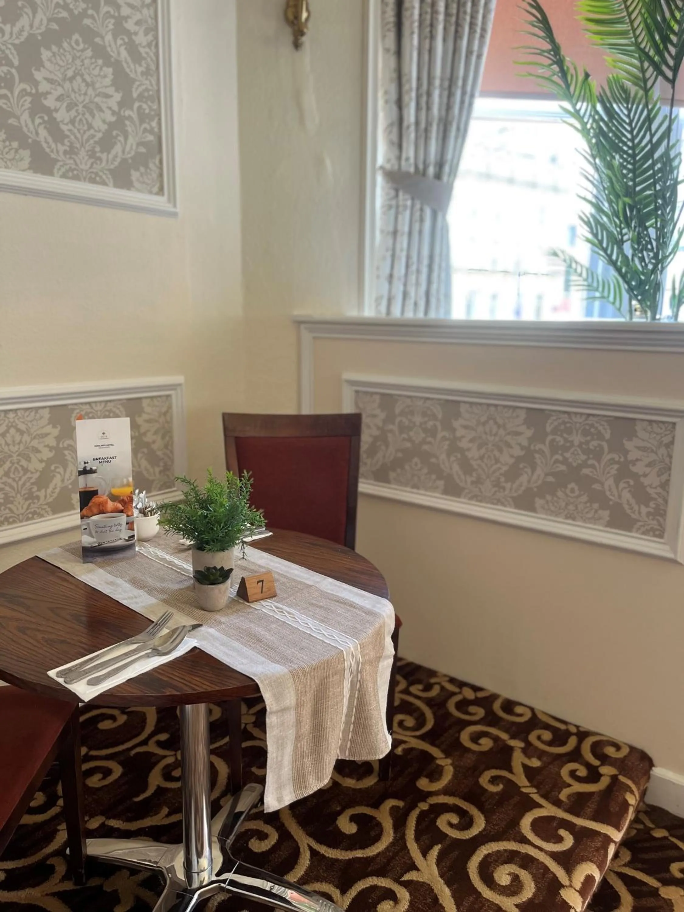 Restaurant/places to eat in The Midland Hotel