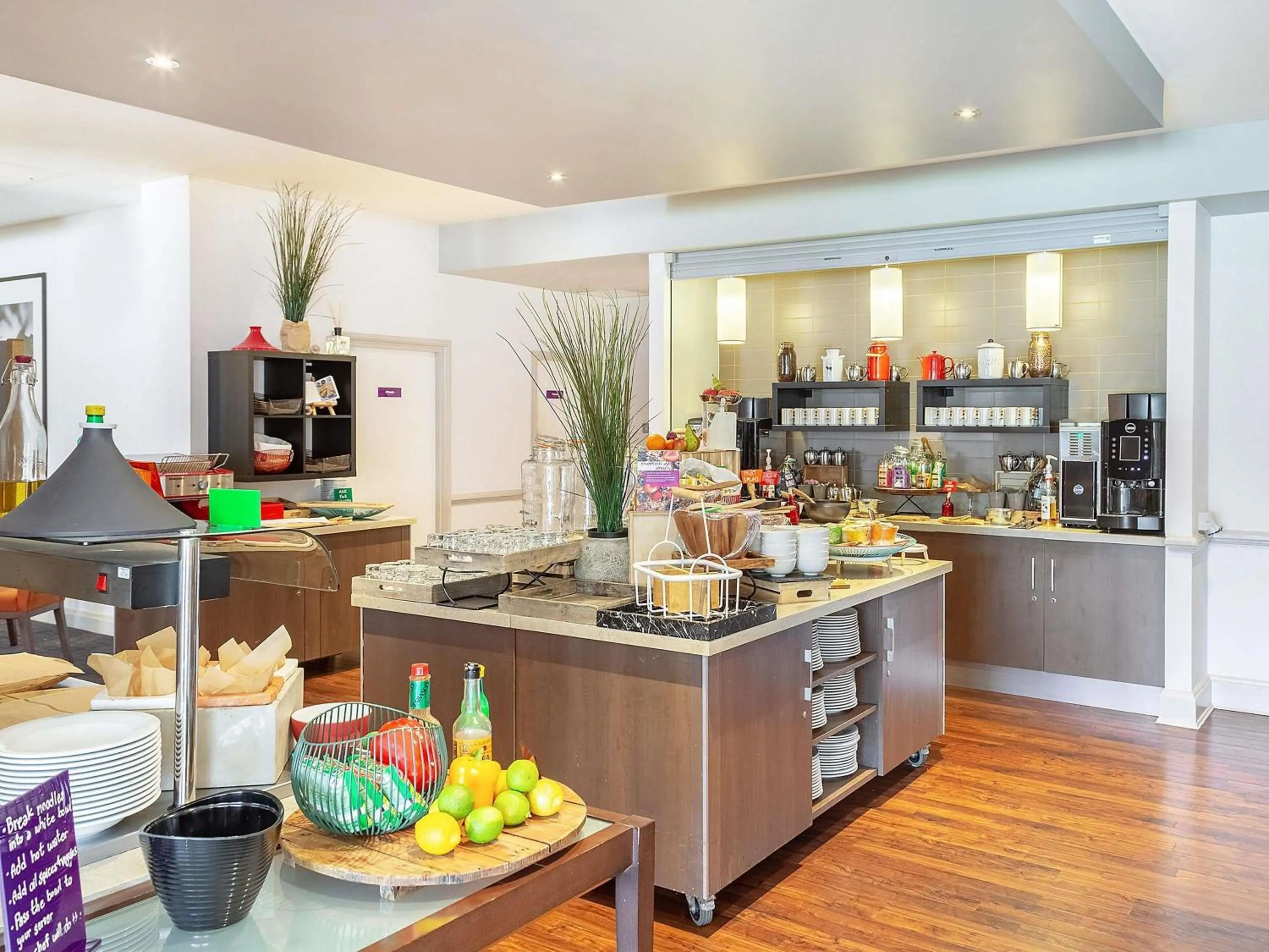 Breakfast in Mercure Northampton