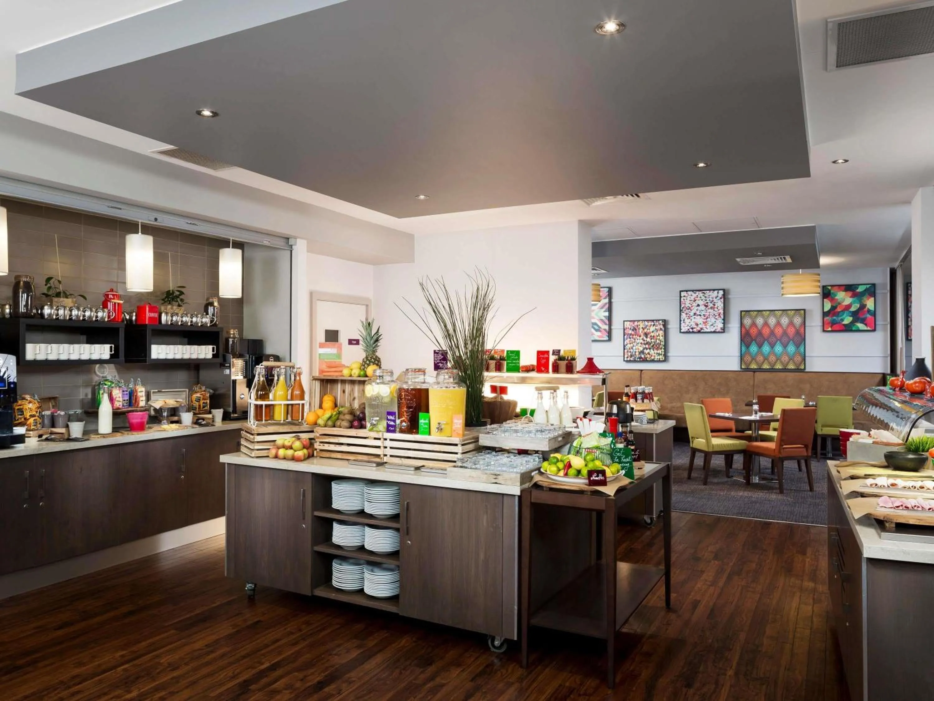 Breakfast in Mercure Northampton