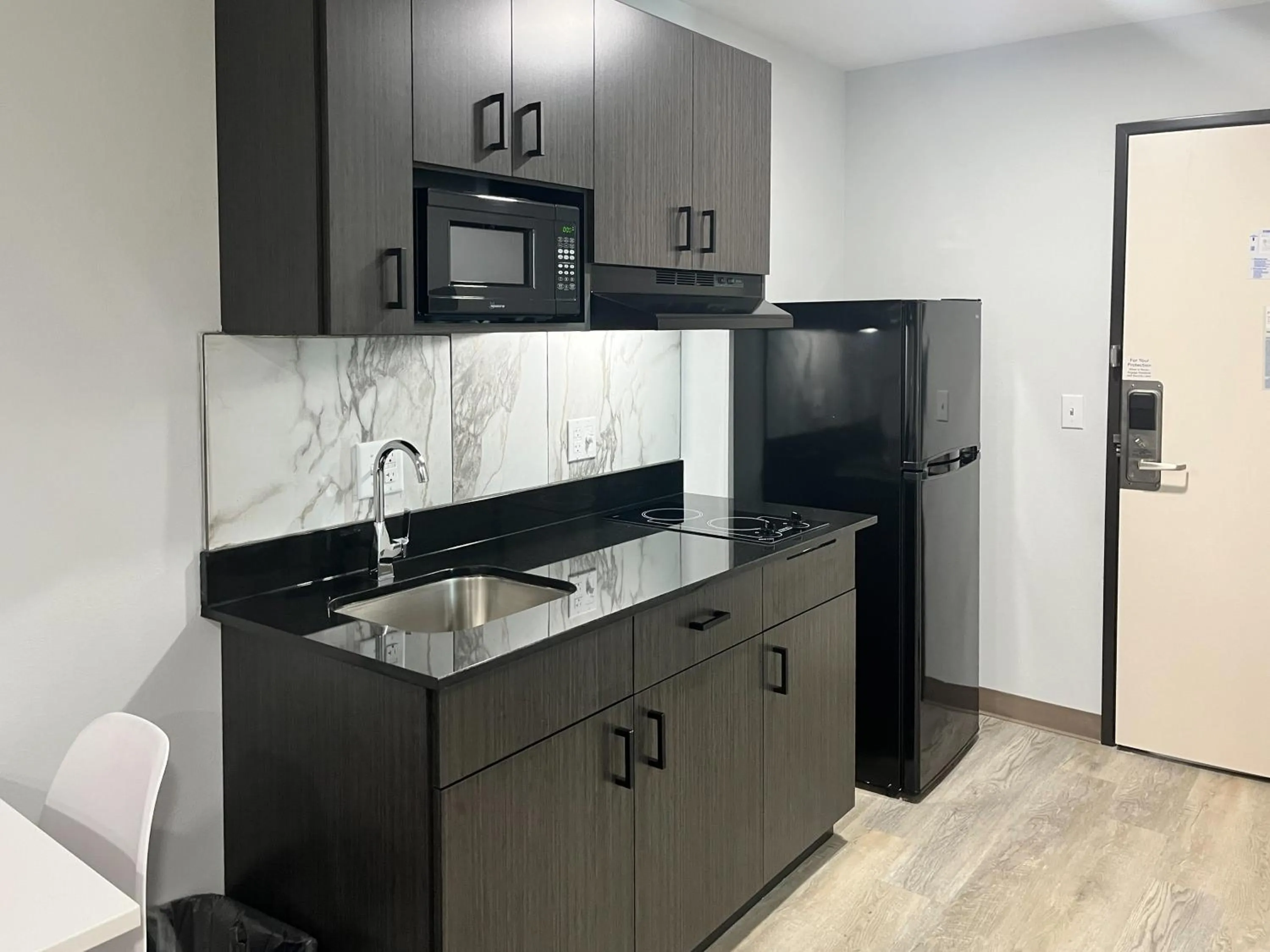 kitchen in Studio 6 Gonzales, LA Baton Rouge Geismar Prairieville I 10