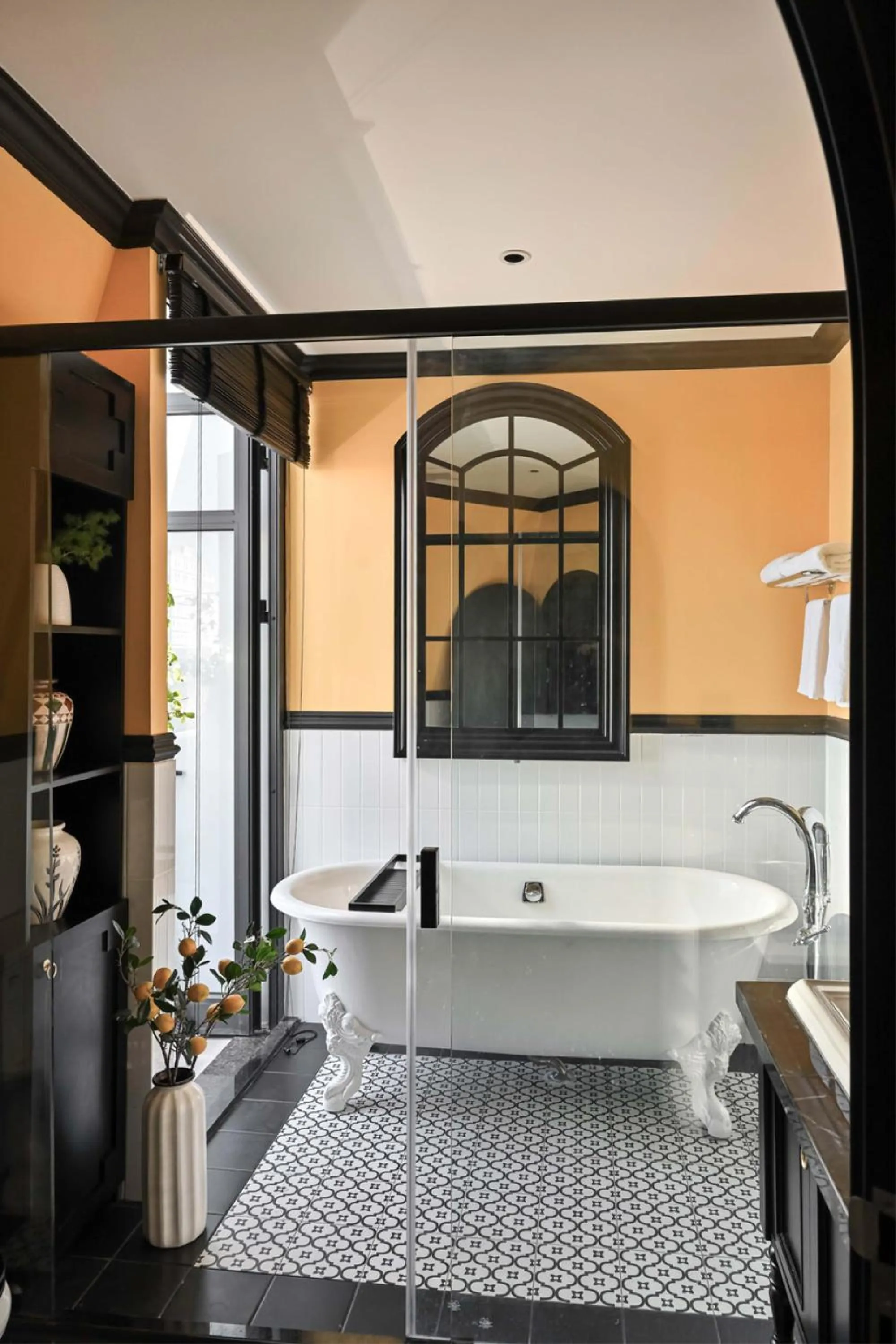 Bath in Thiên Ân Boutique Hotel