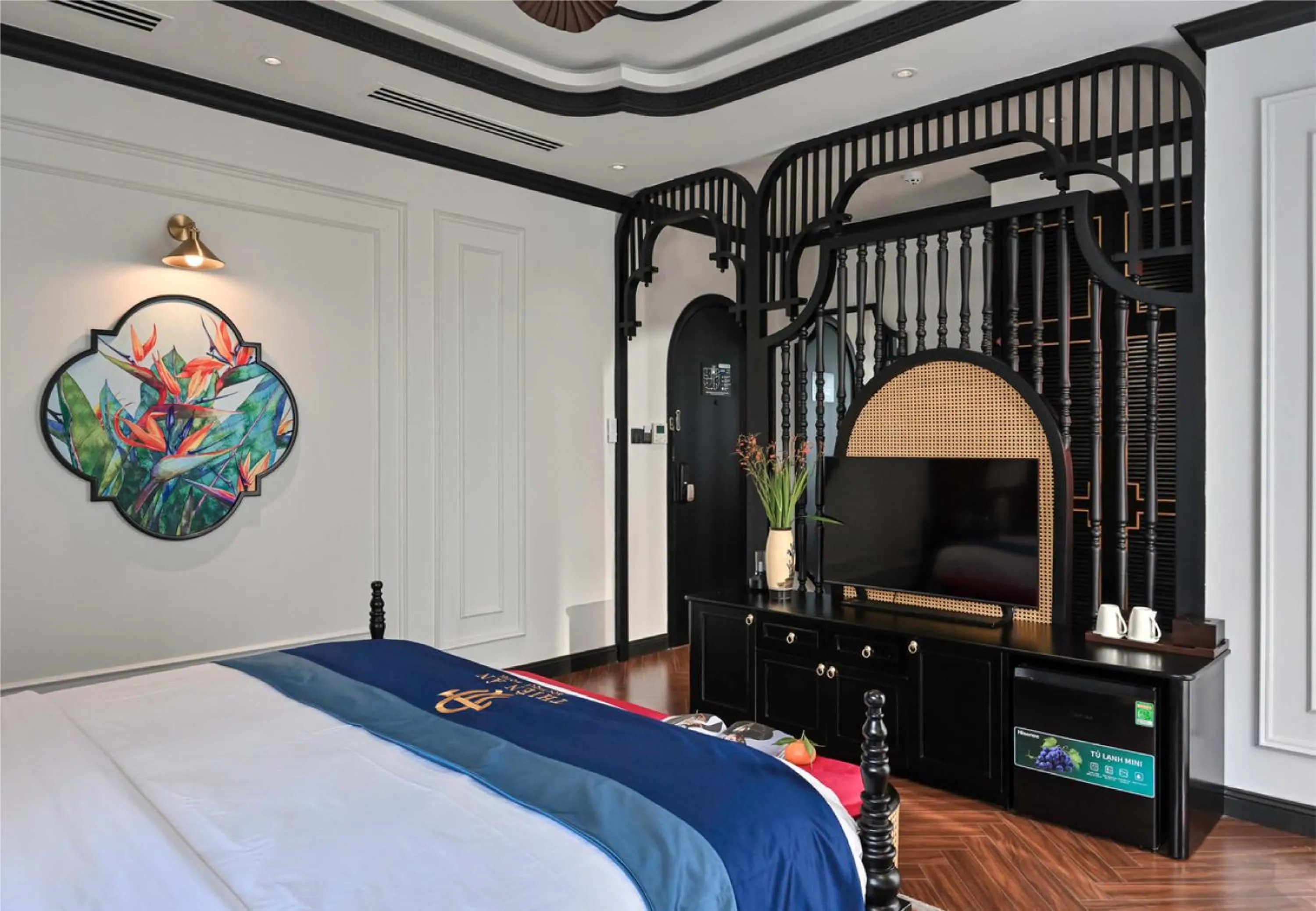 TV and multimedia, Bed in Thiên Ân Boutique Hotel