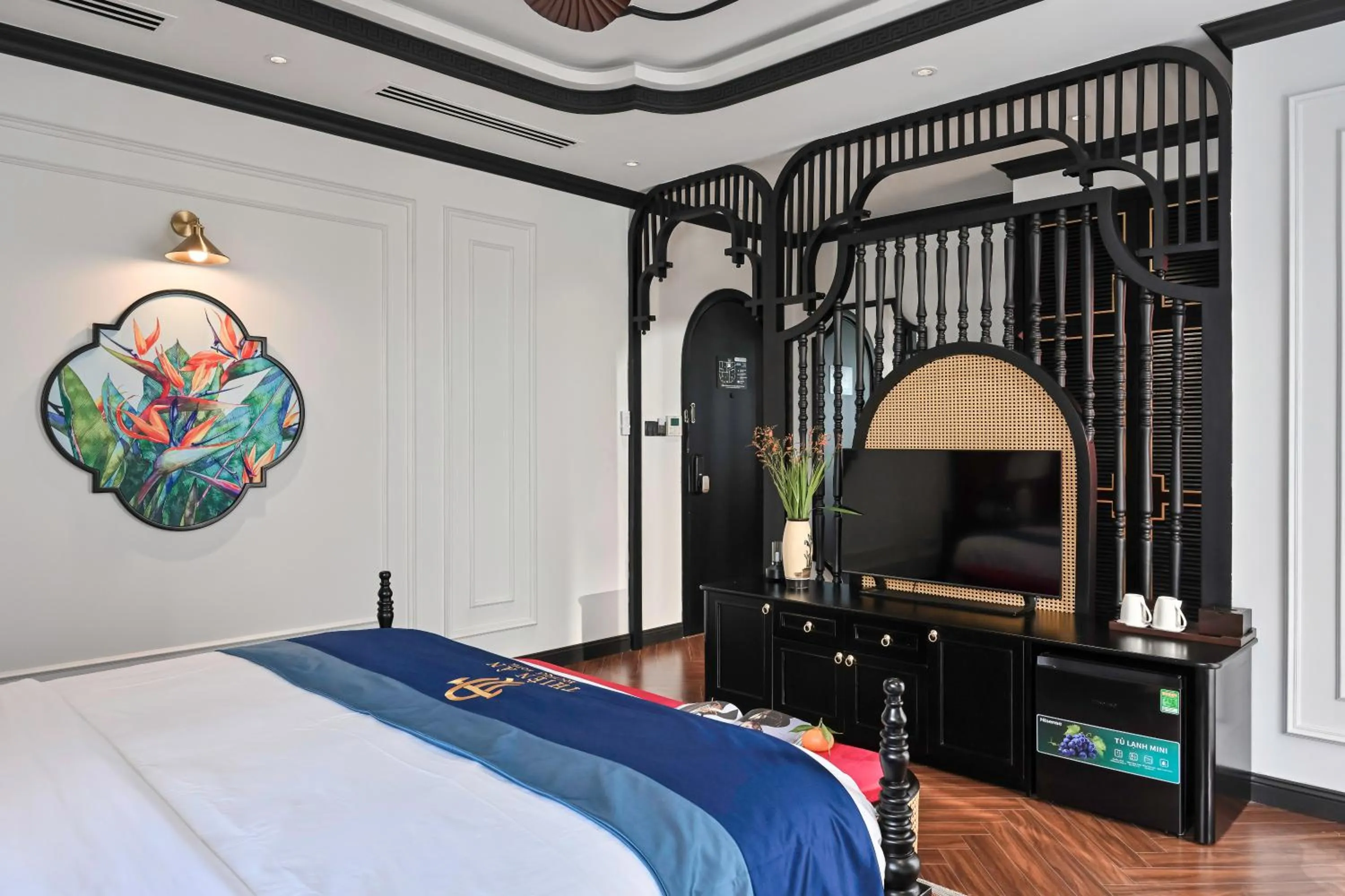 TV and multimedia, Bed in Thiên Ân Boutique Hotel