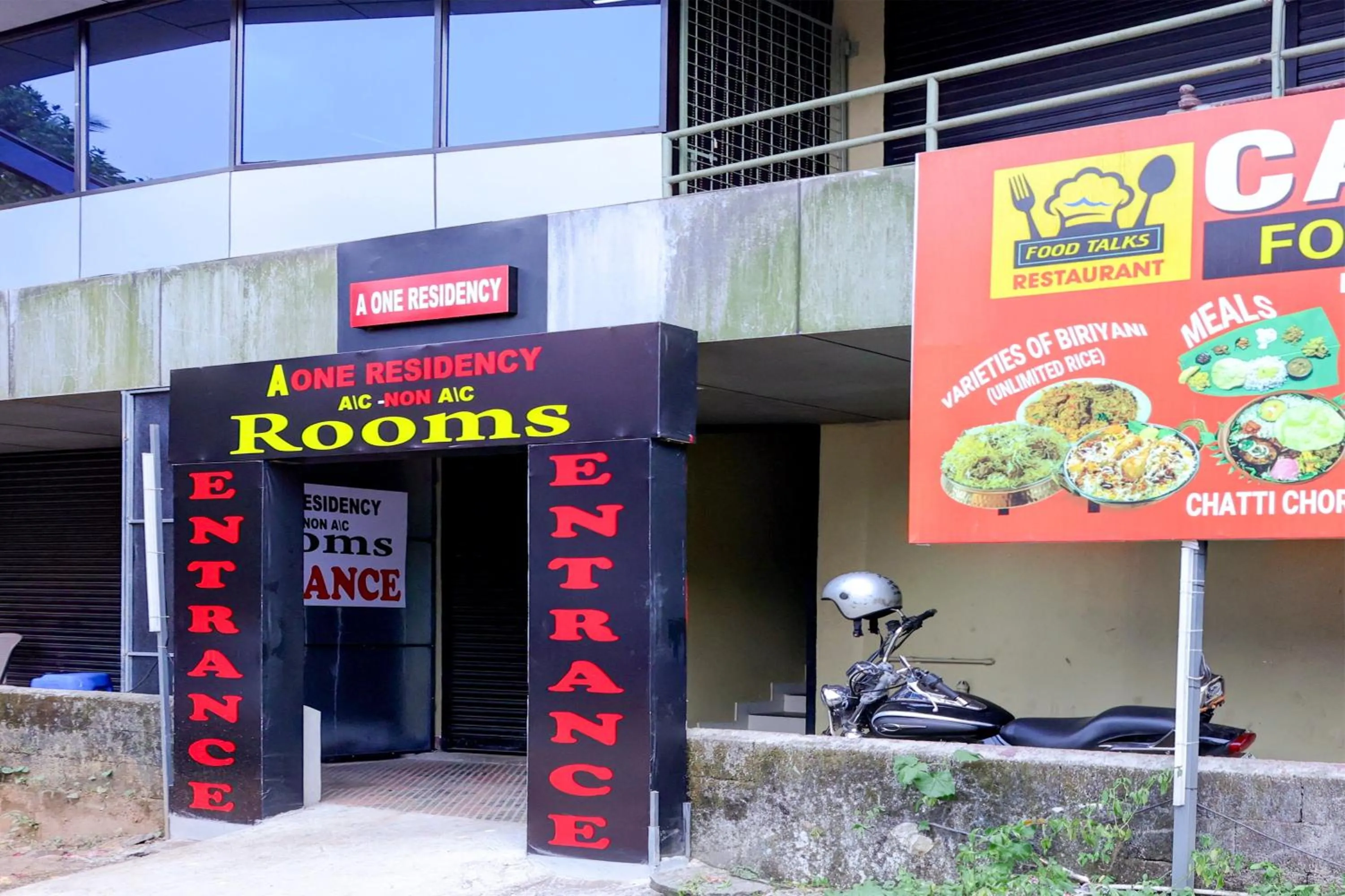 Facade/entrance in Hotel O A One Residency