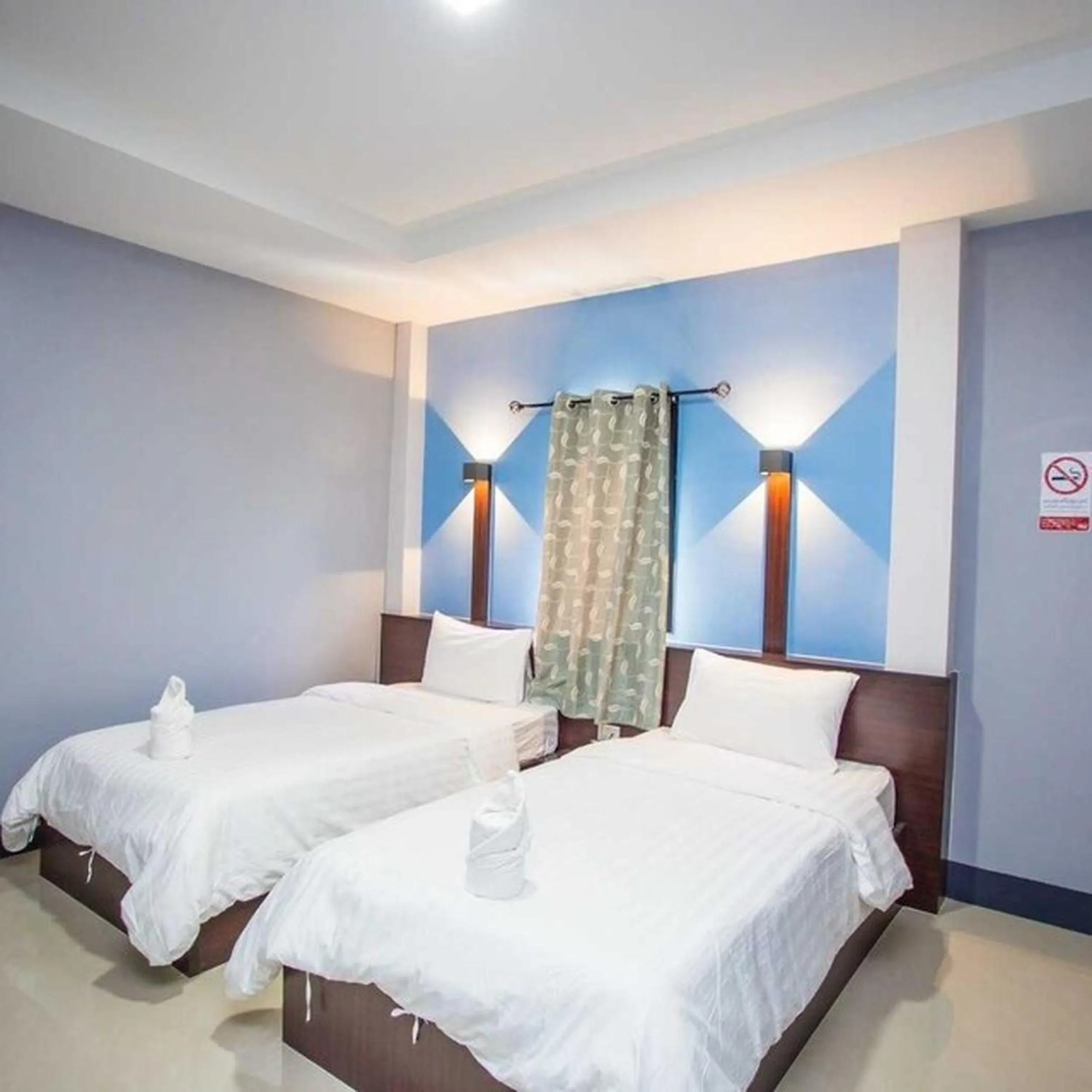 Photo of the whole room, Bed in Nakarin Hotel