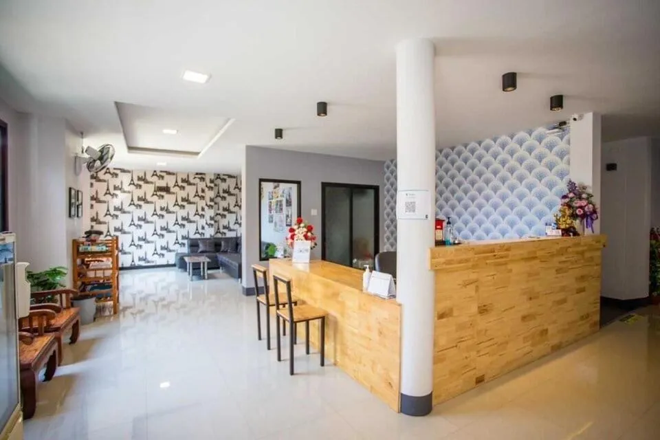 Lobby or reception in Nakarin Hotel