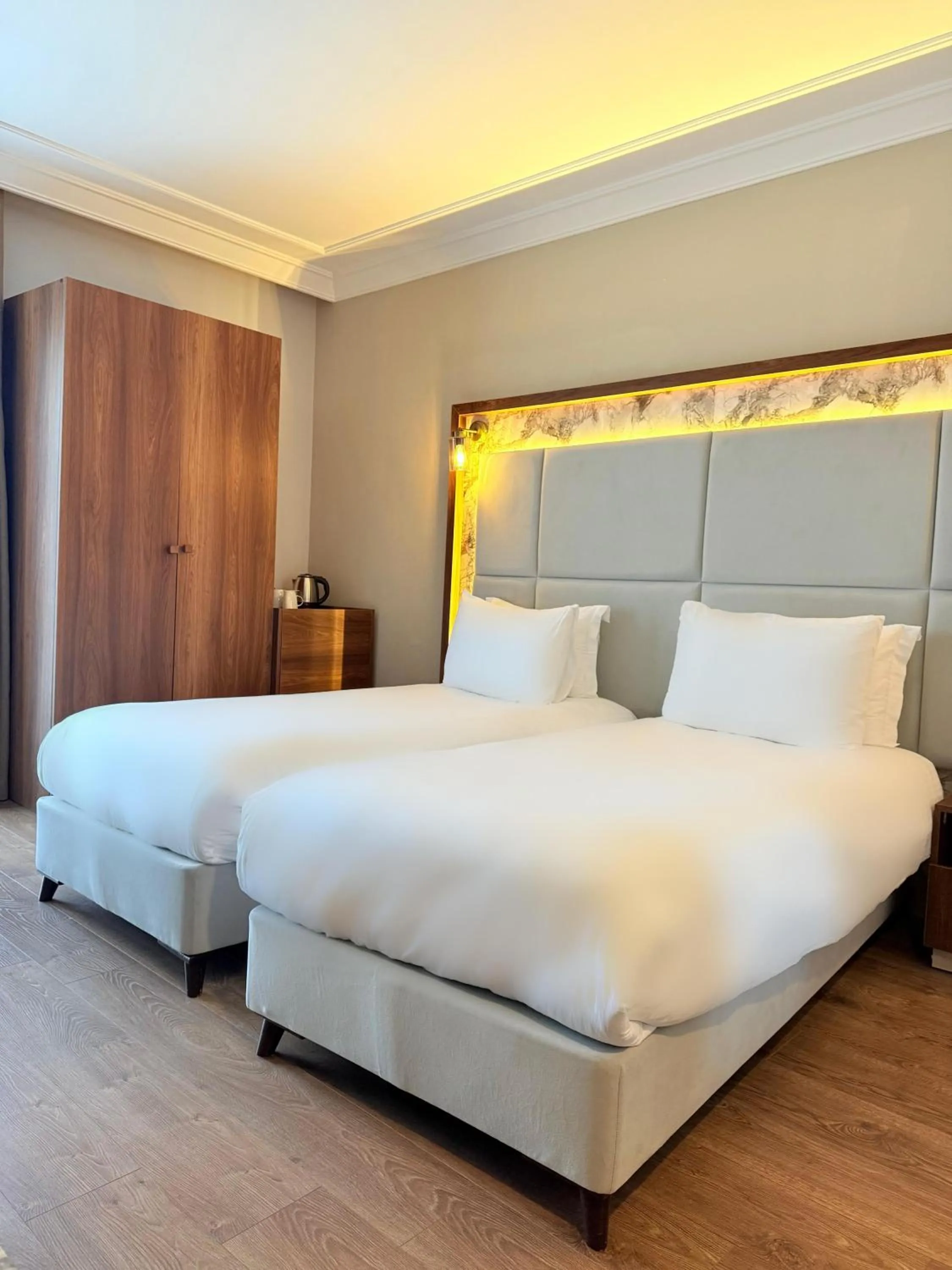 Bed in The Yalı Konak Hotel İzmir