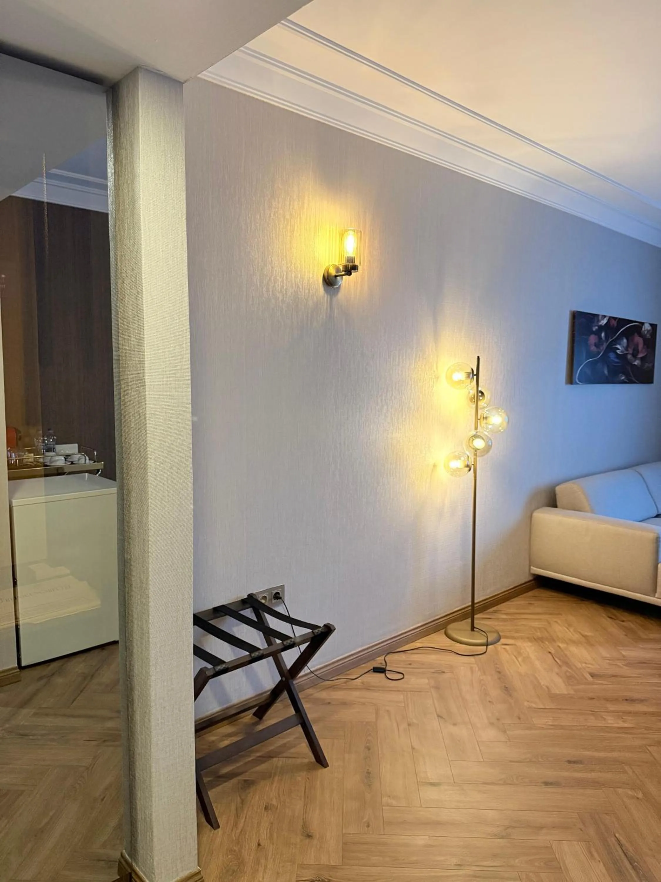 Seating area, Bed in The Yalı Konak Hotel İzmir