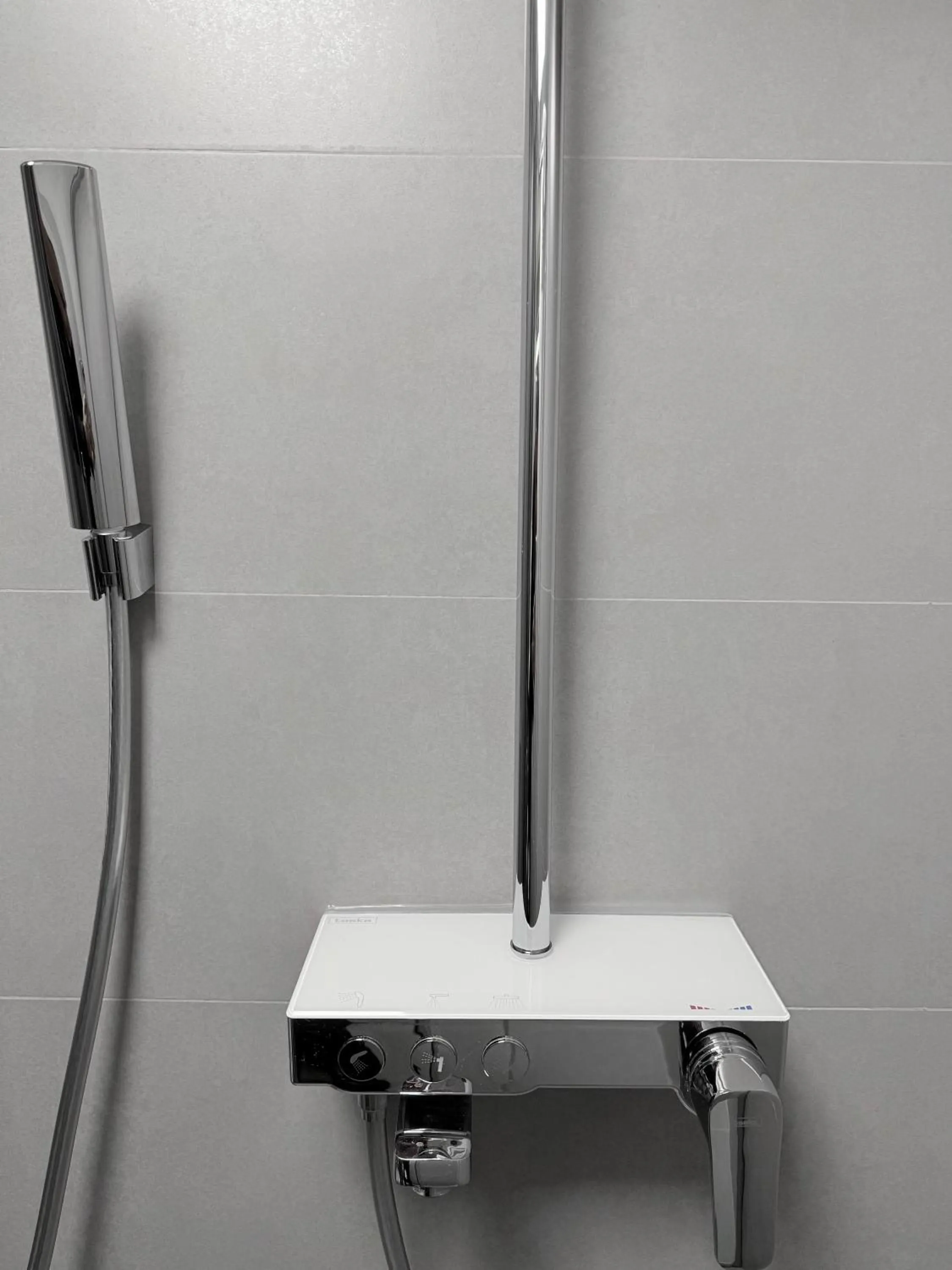 Shower in The Yalı Konak Hotel İzmir