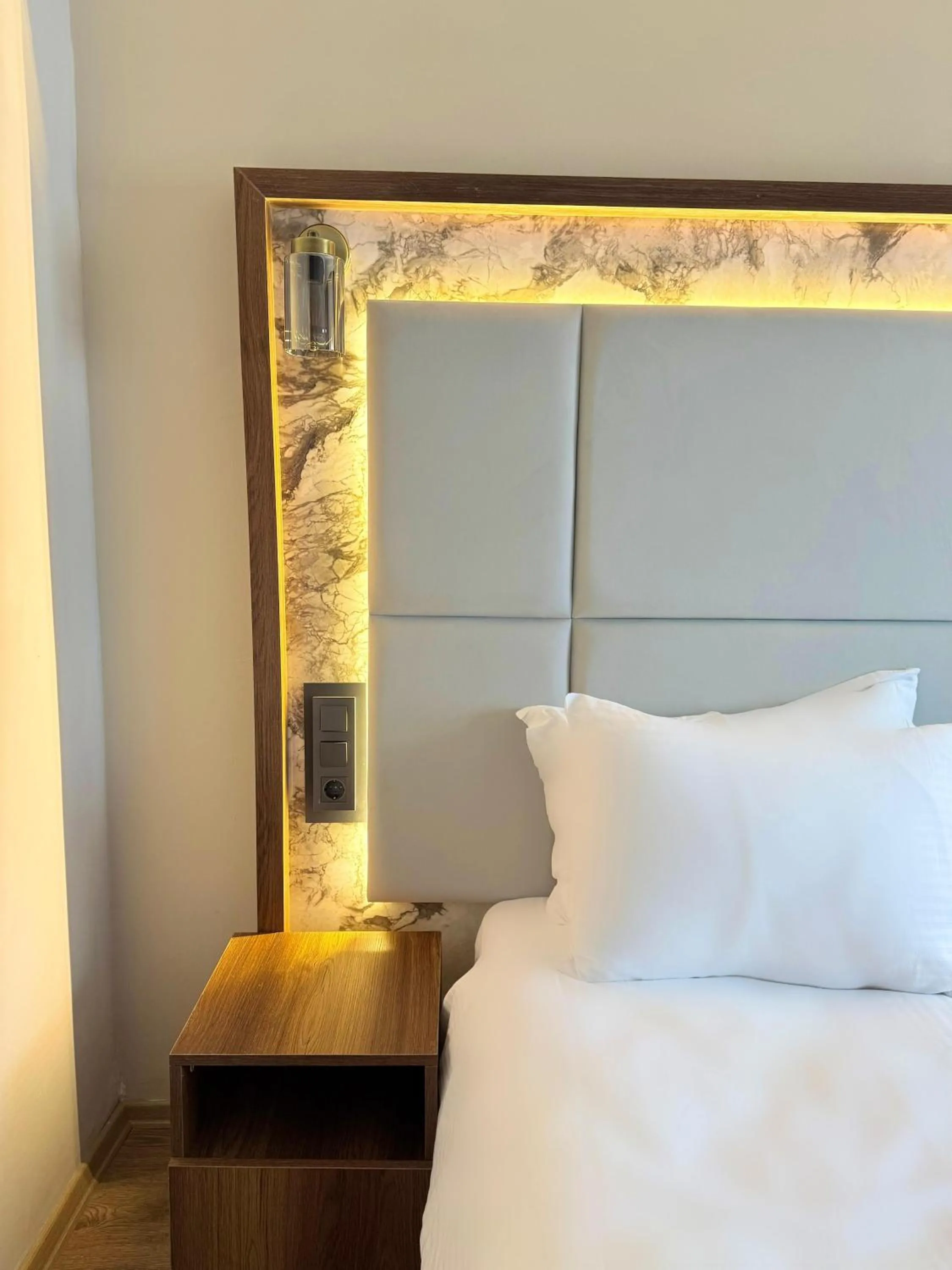 Bed in The Yalı Konak Hotel İzmir