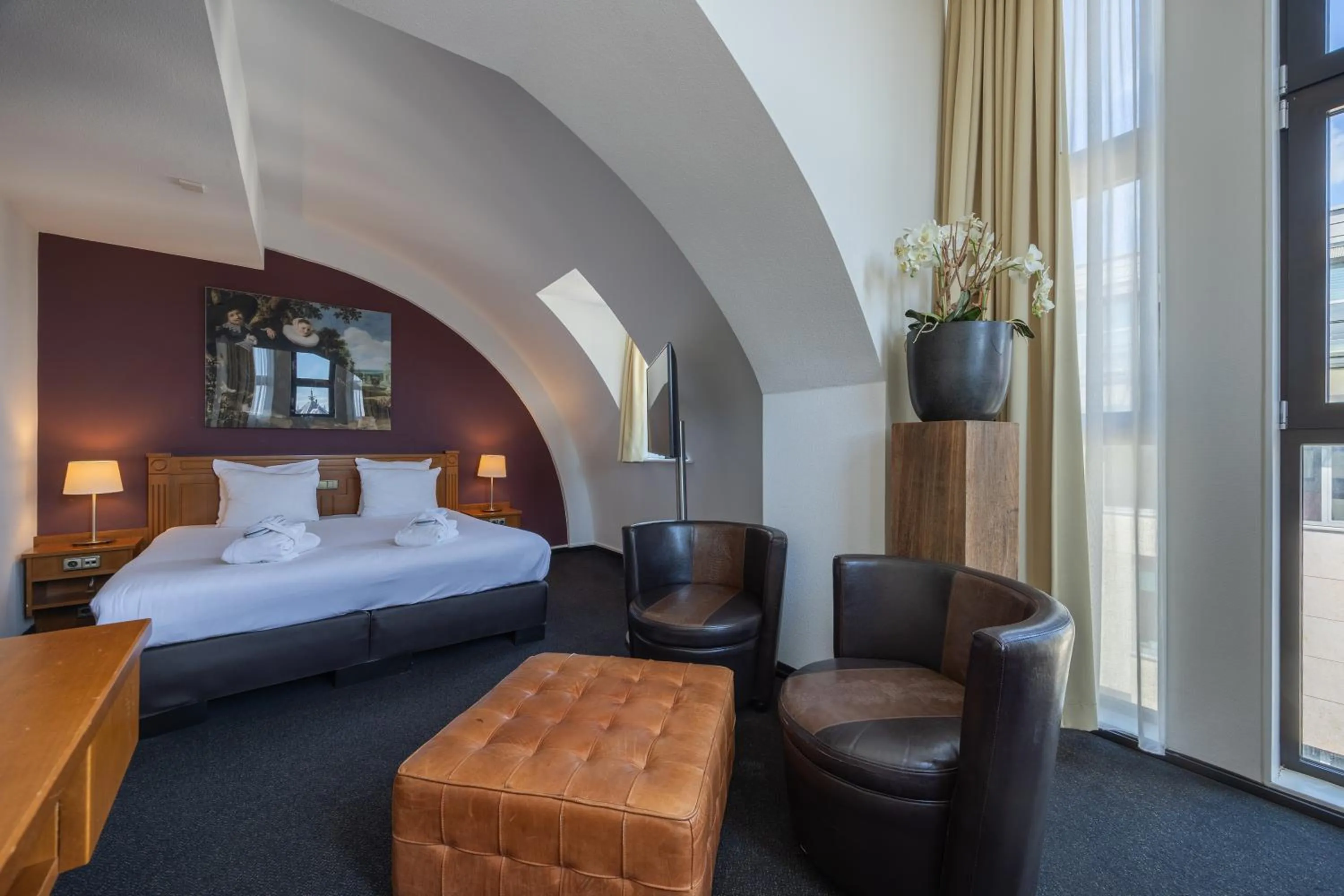 Bedroom, Bed in Amrâth Grand Hotel Frans Hals