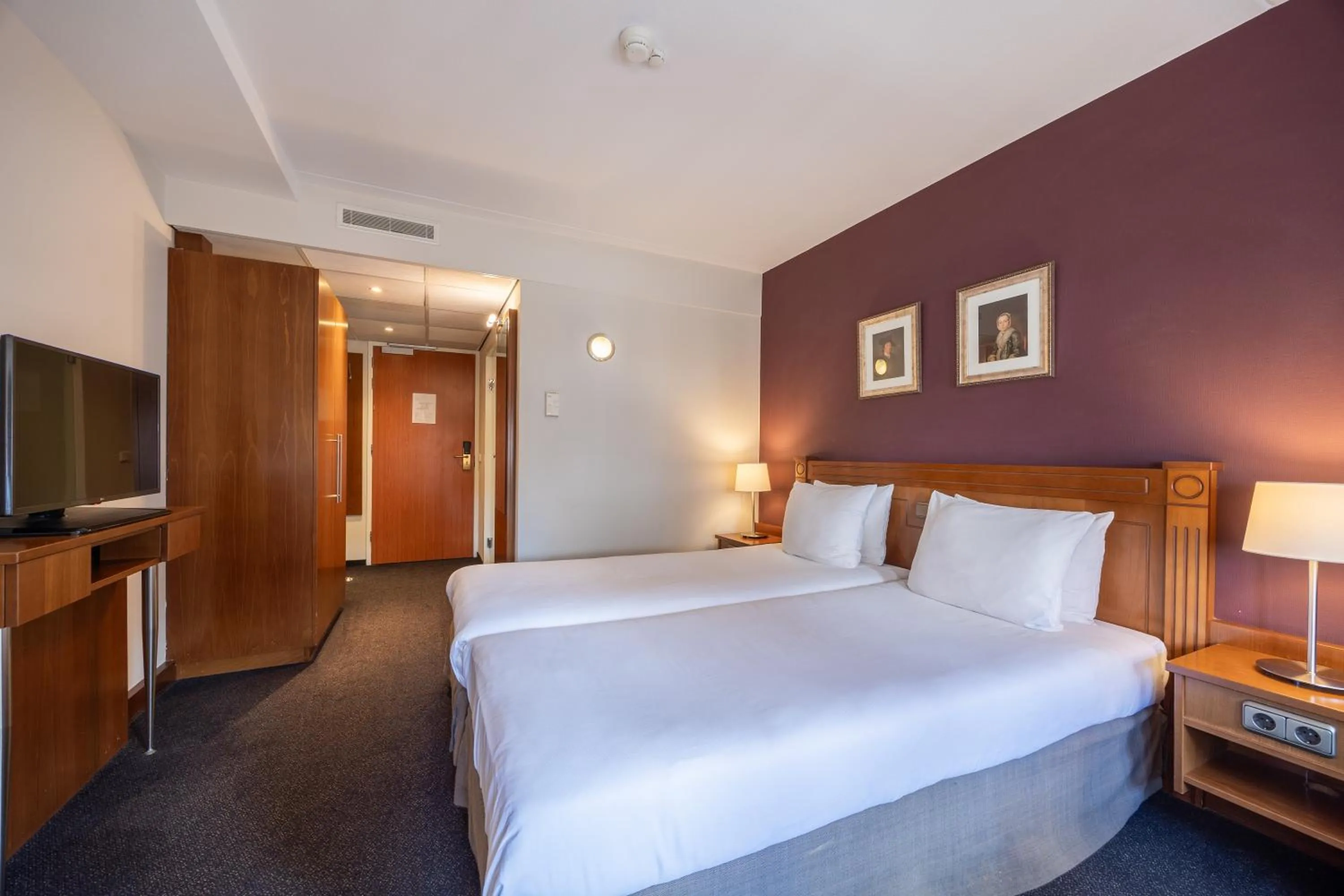 Bedroom, Bed in Amrâth Grand Hotel Frans Hals