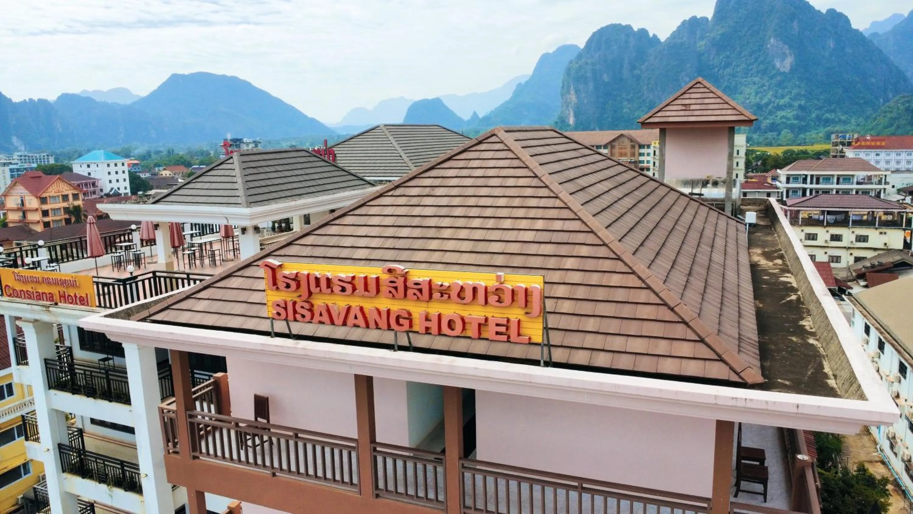 Property building in Vangvieng Sisavang Mountain View Hotel