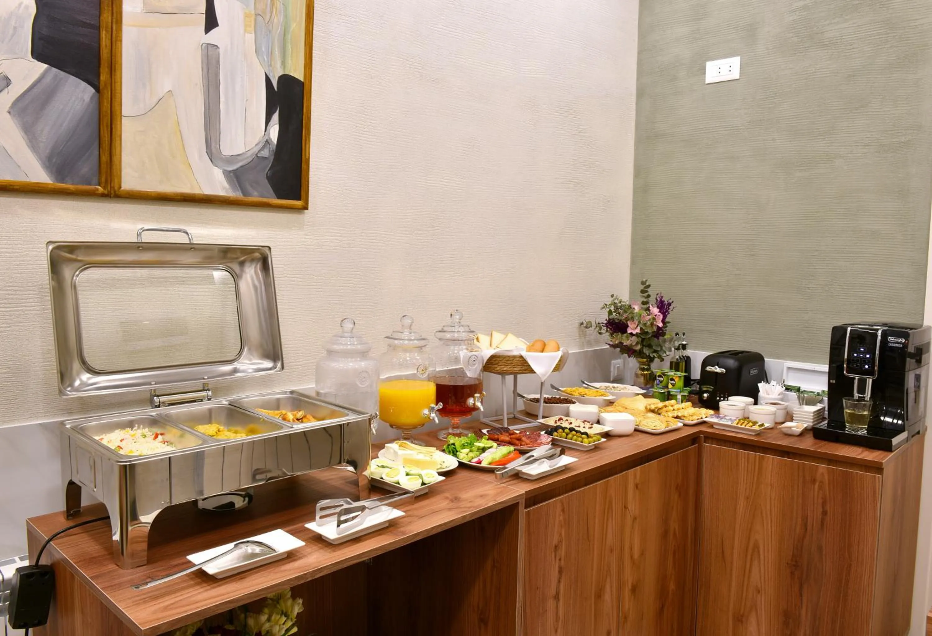 Food and drinks in The House Hotel Yerevan