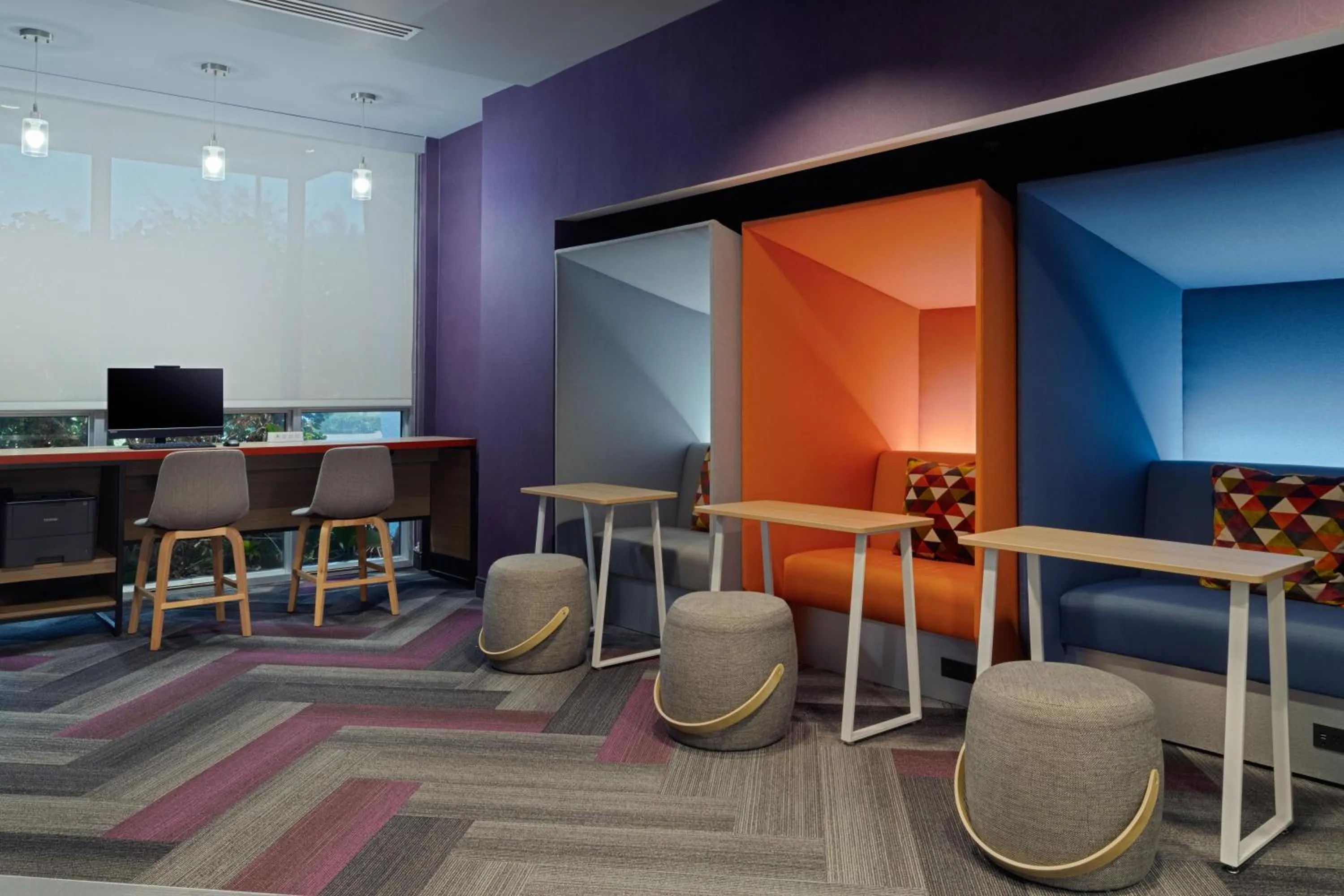 Business facilities in Tru By Hilton Miramar