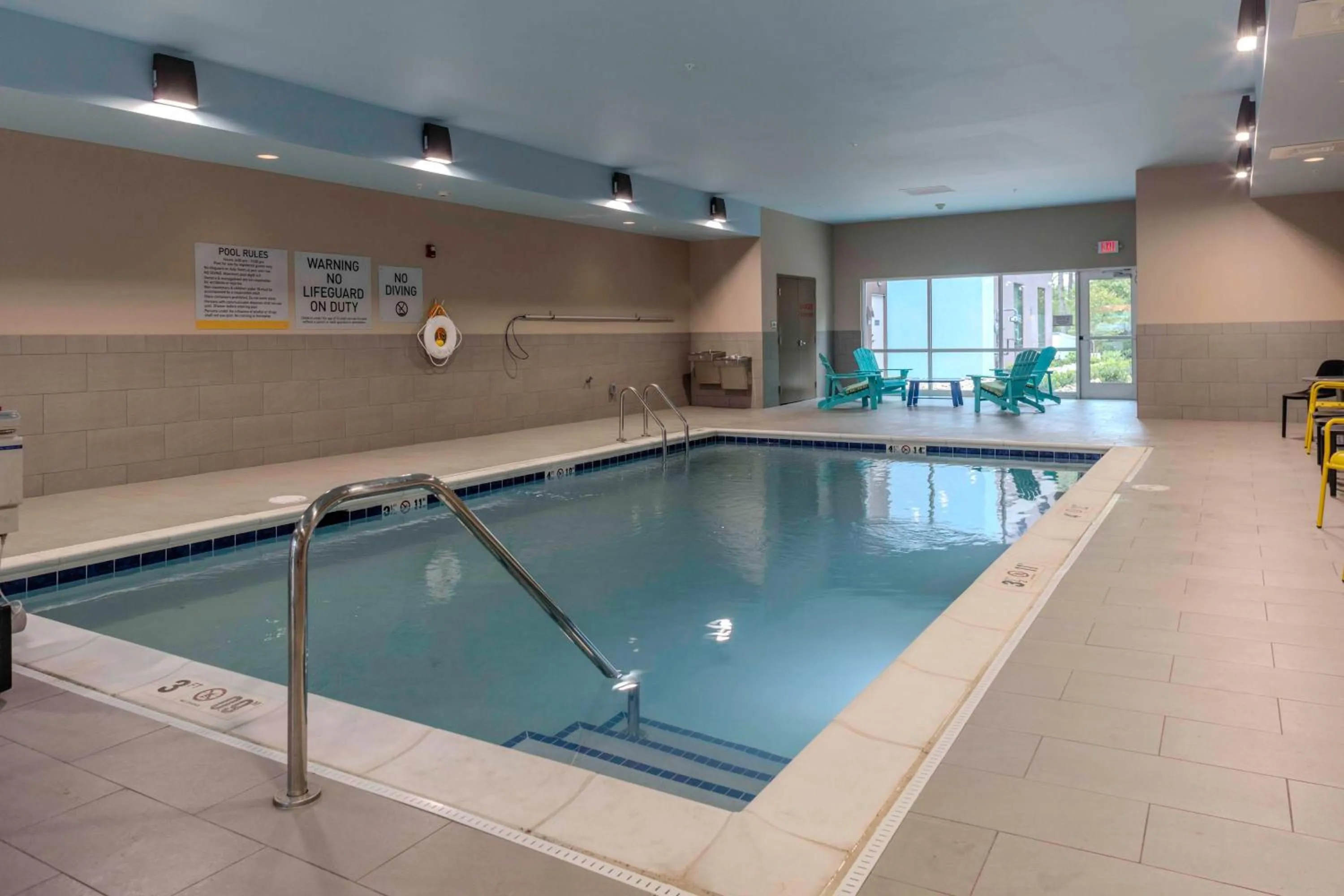 Pool view in Home2 Suites By Hilton Lynchburg