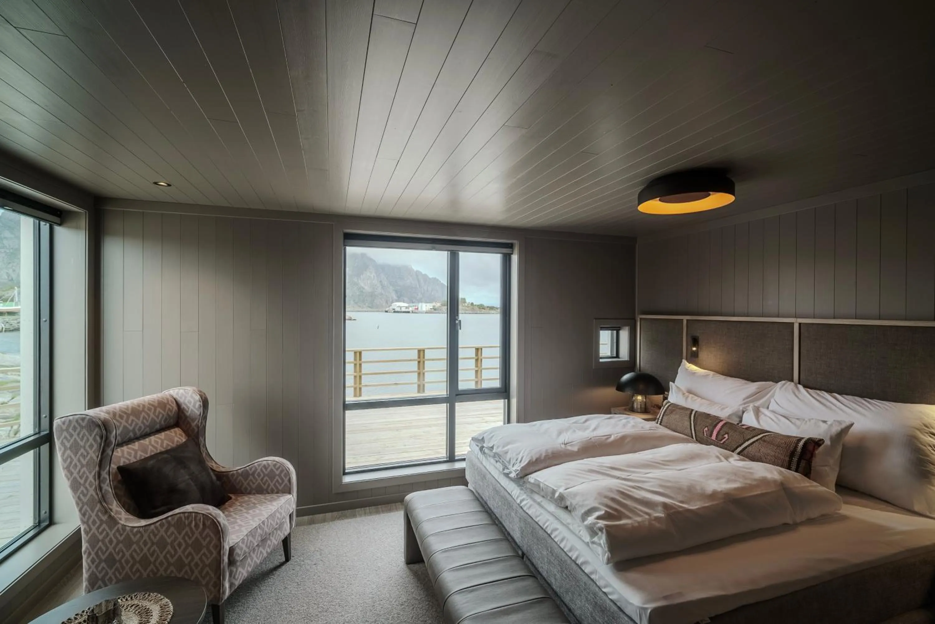 Bed in Henningsvær Bryggehotell - by Classic Norway Hotels
