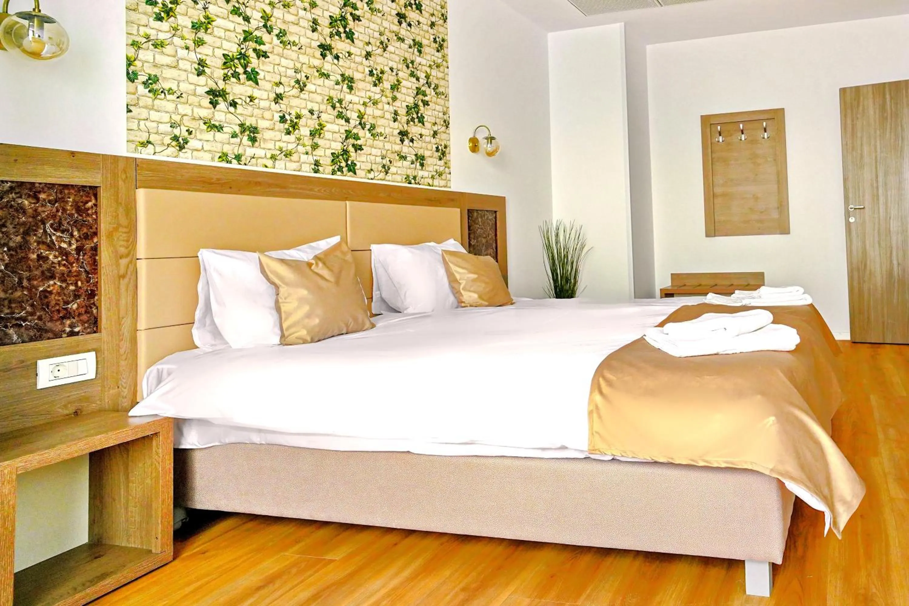 Bed in Sir Fundeni Hotel