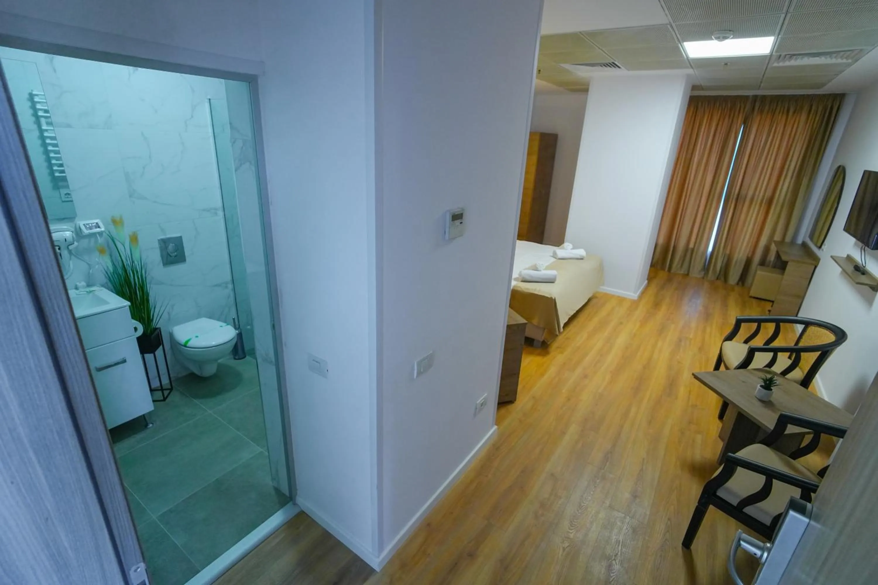 Bed in Sir Fundeni Hotel