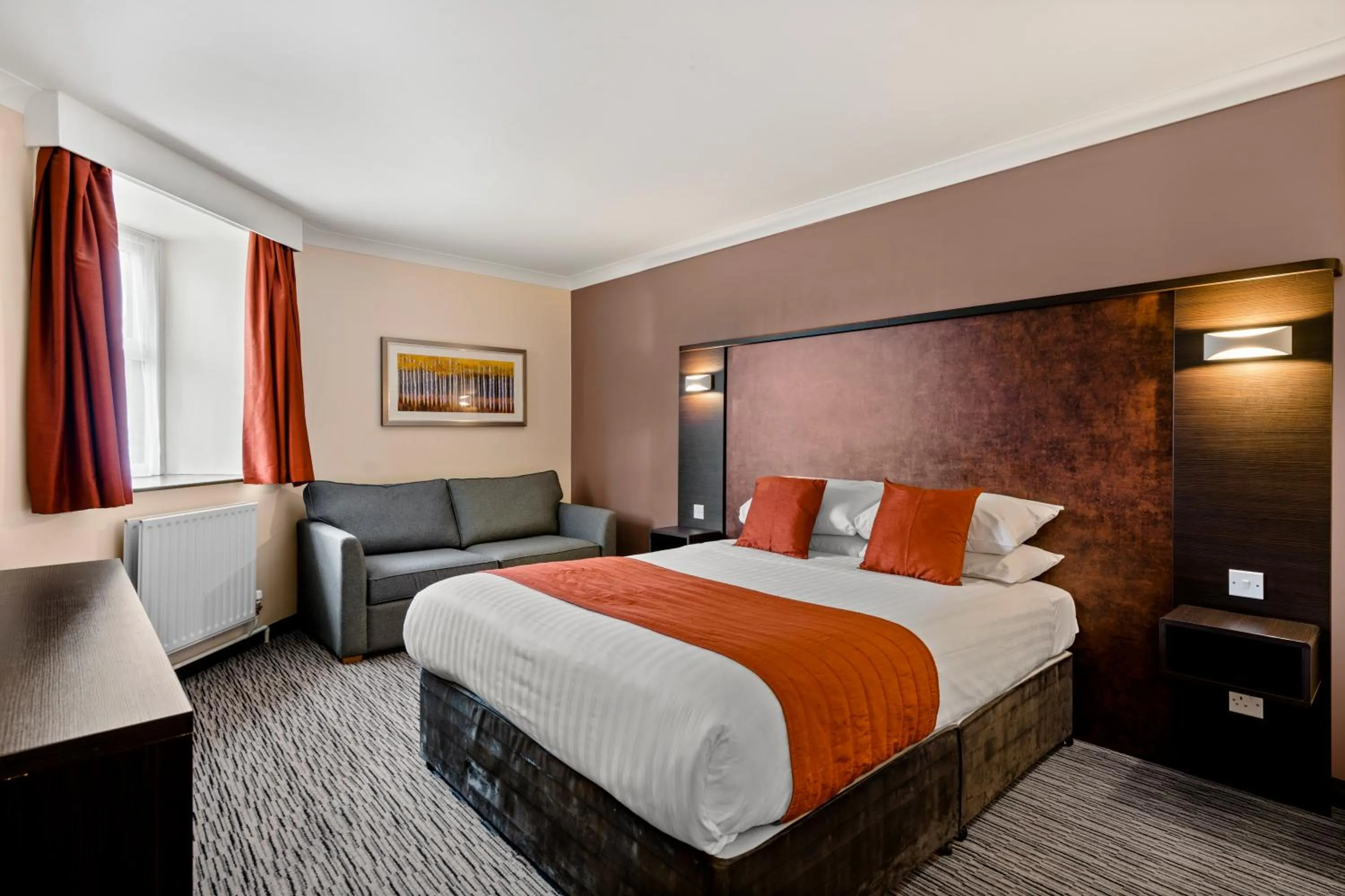 Bedroom, Bed in Dragonfly Hotel Bury St Edmunds