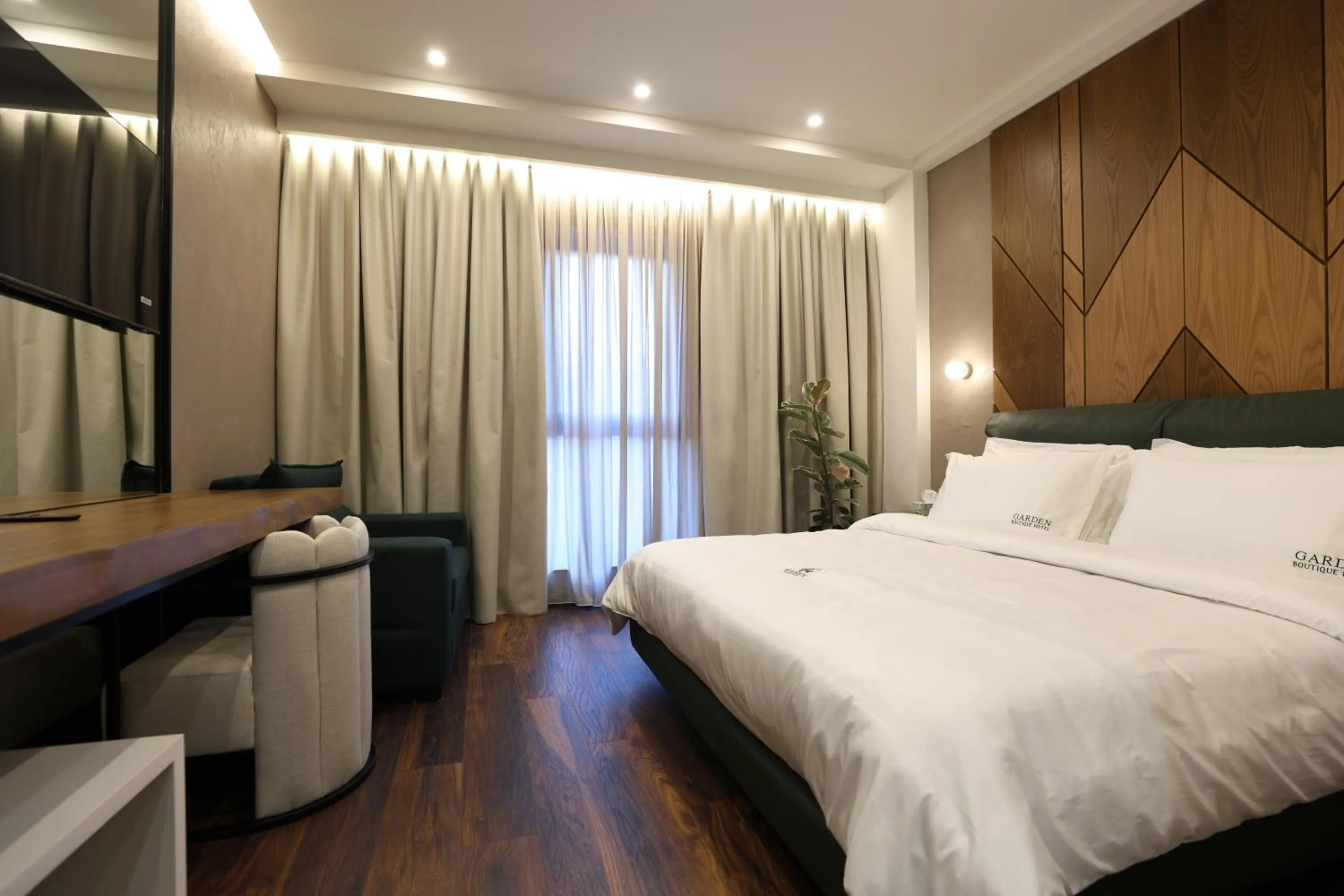 Bed in Garden Boutique Hotel