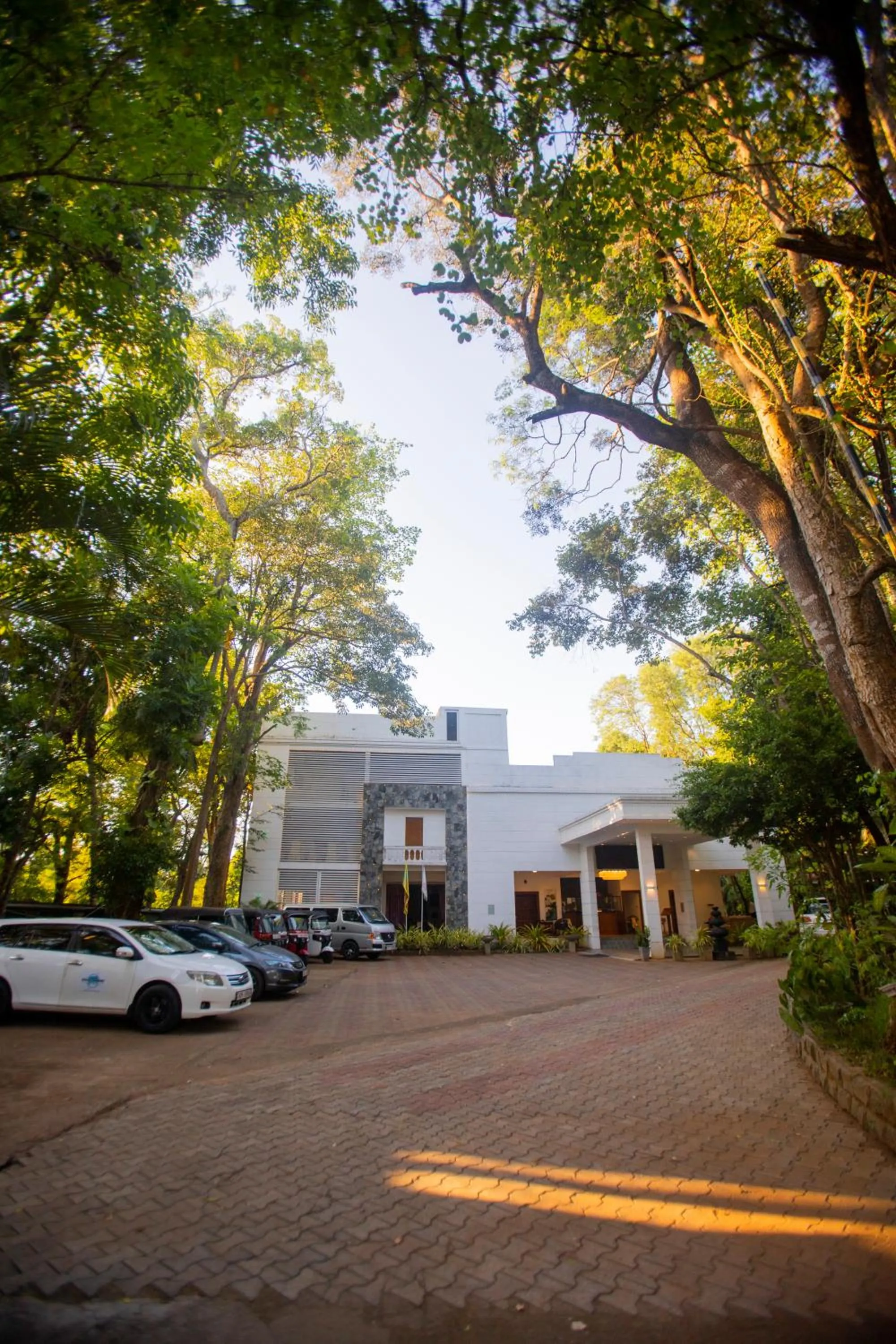 Parking in Hotel Eden Garden