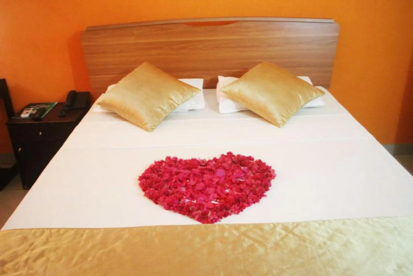 Bed in Hotel Eden Garden