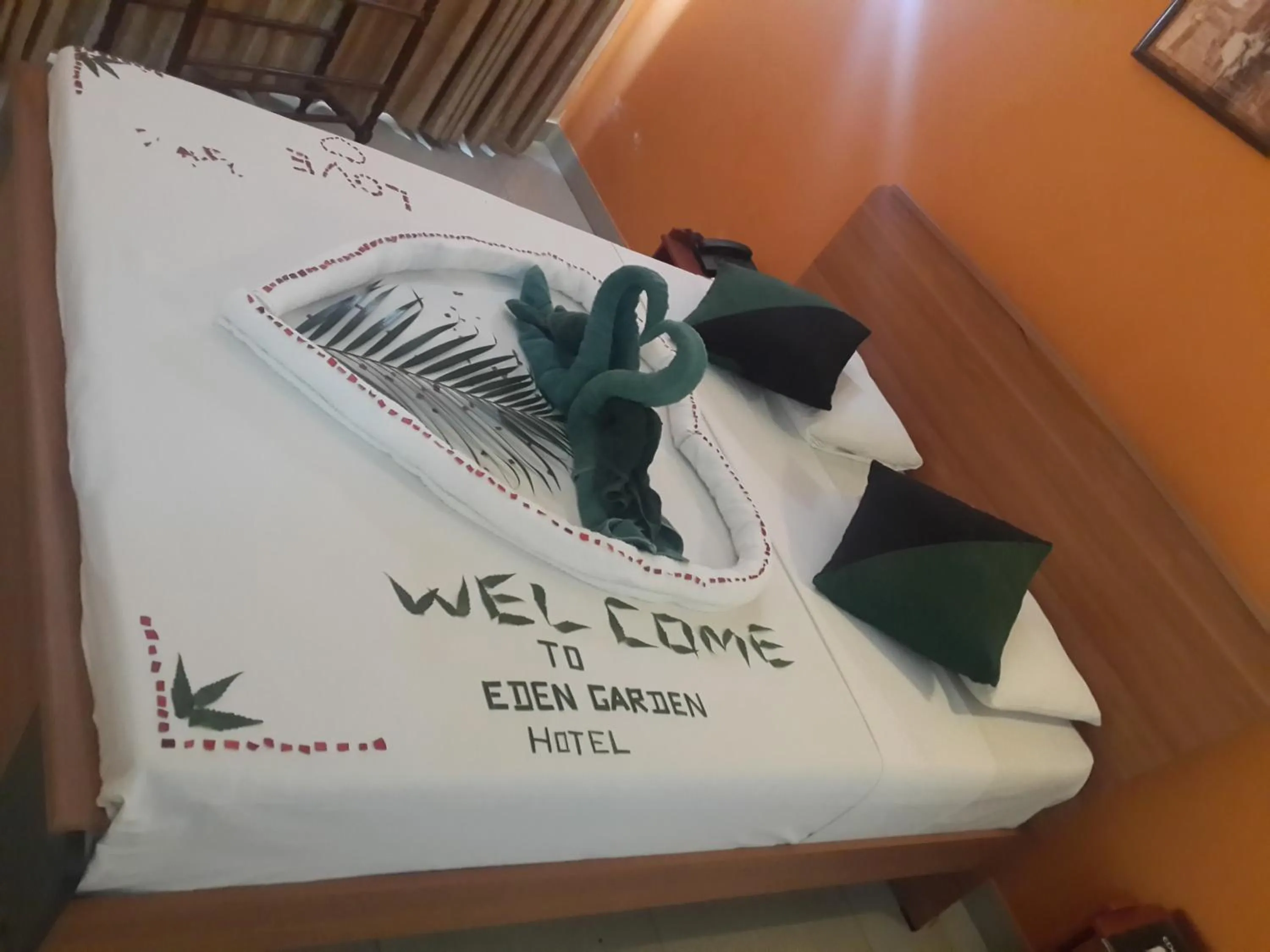 Bed in Hotel Eden Garden