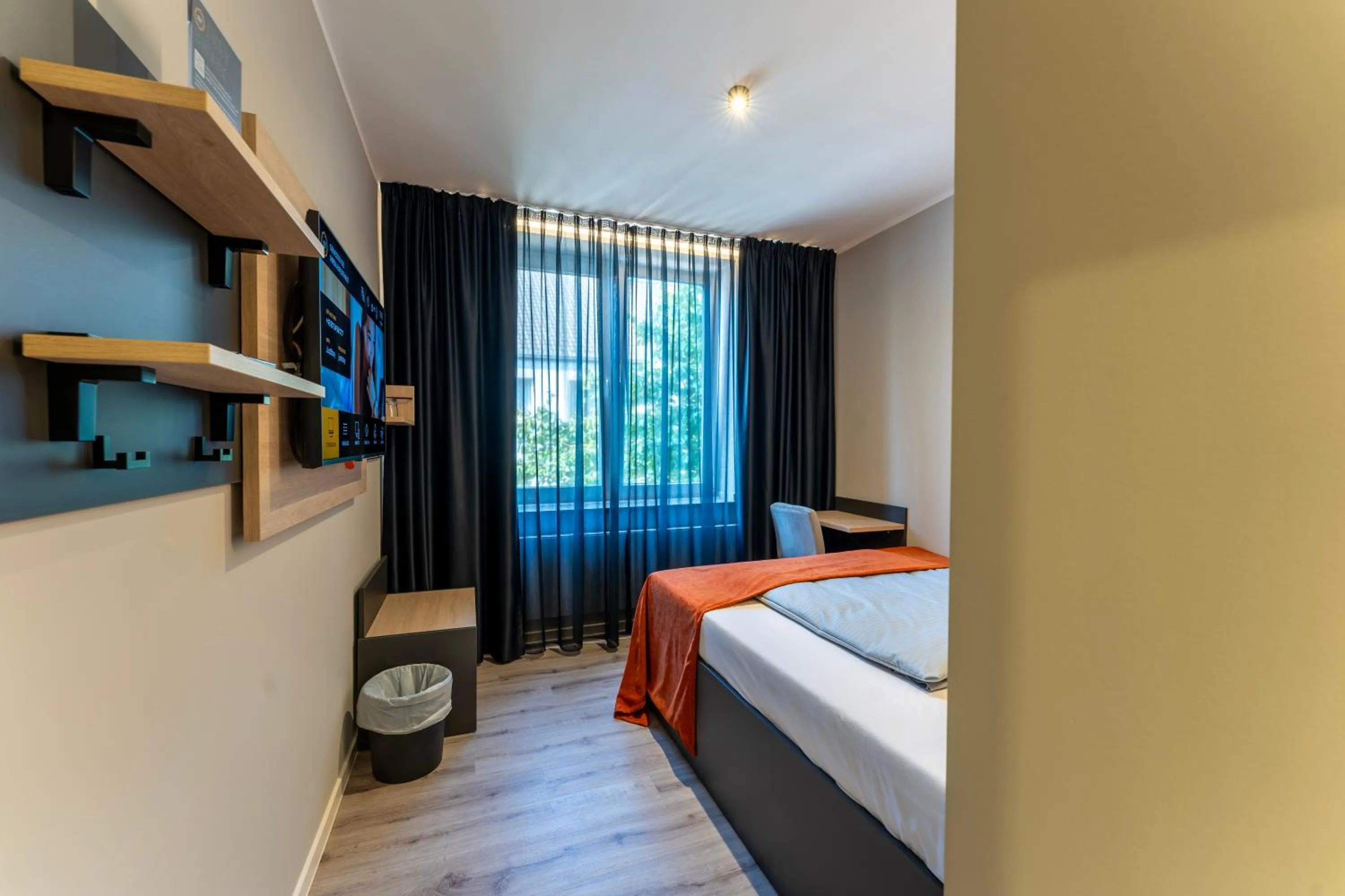 Bed in JustStay Essen Hotel & Apartments