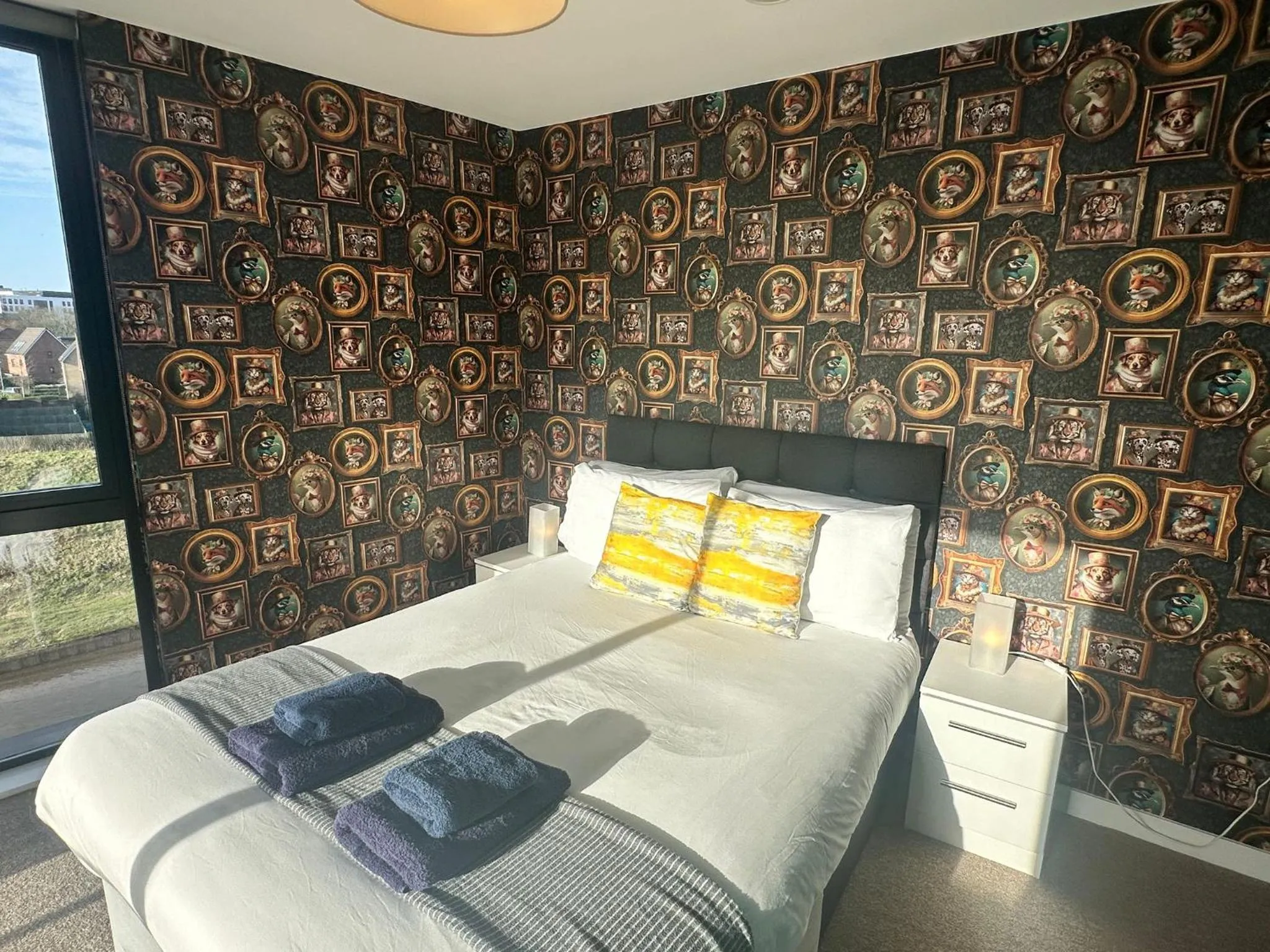 Bed in Adelphi Wharf Apartments by Beehosting