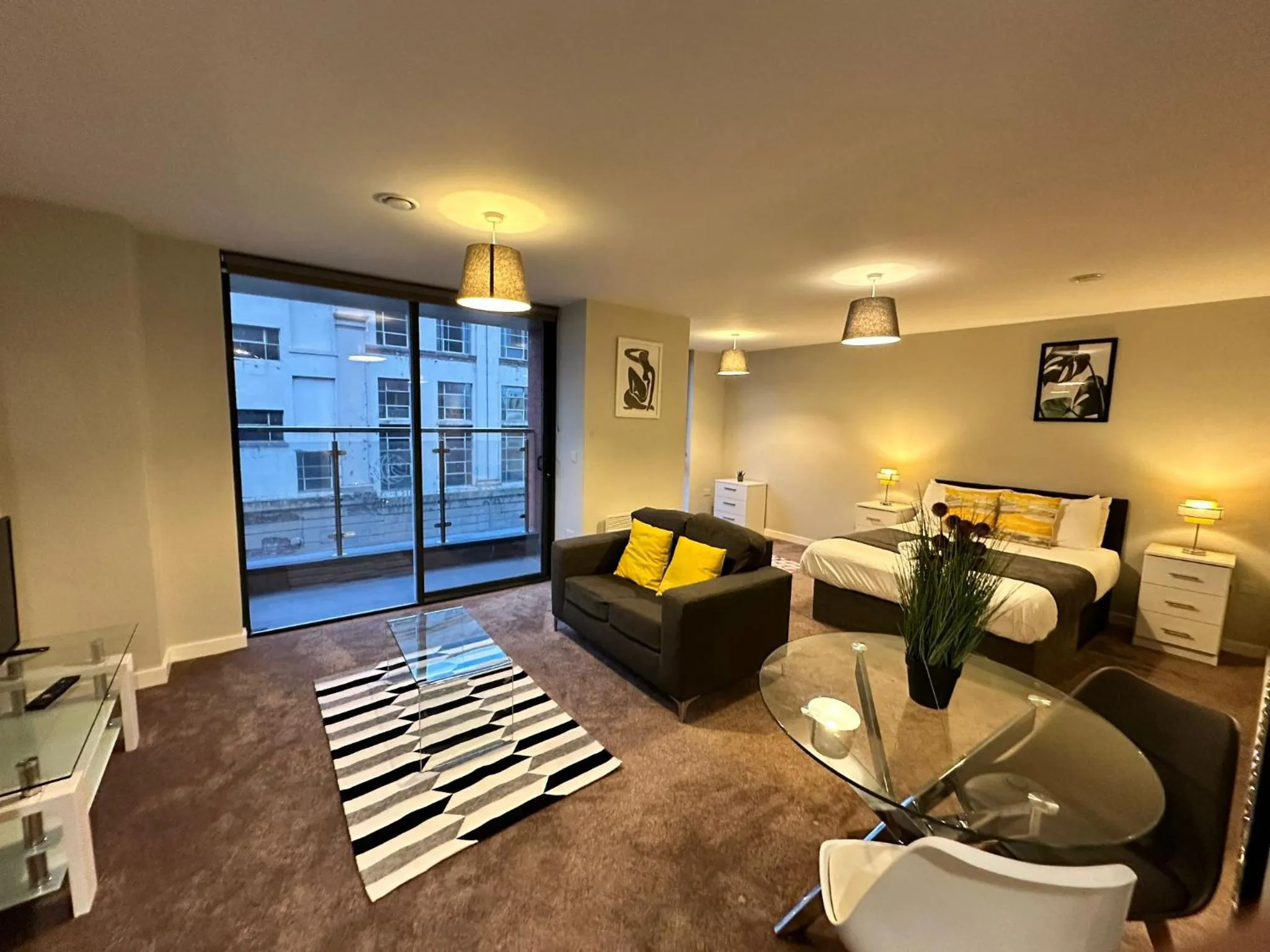 Bedroom in Adelphi Wharf Apartments by Beehosting