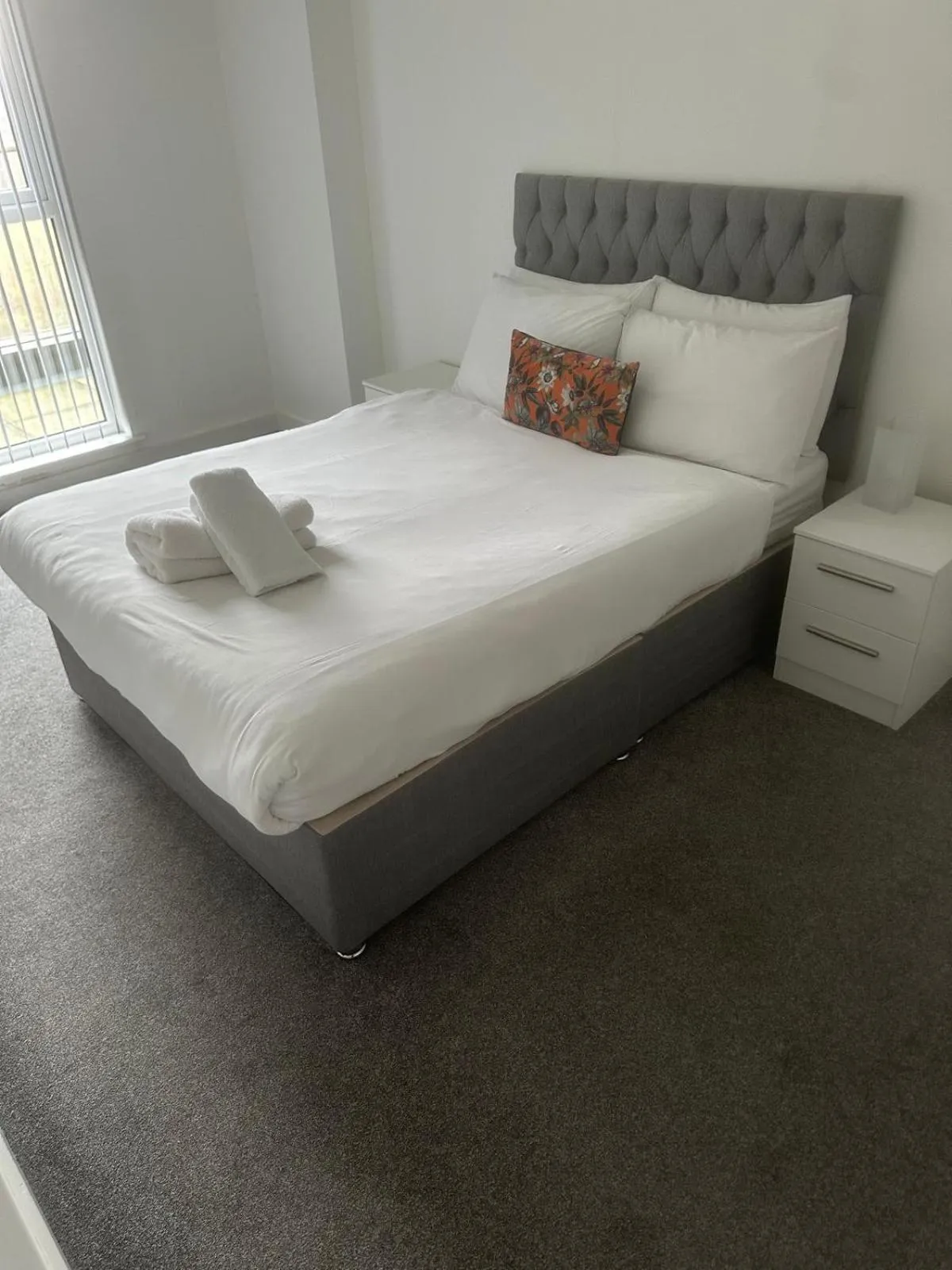 Bedroom, Bed in Adelphi Wharf Apartments by Beehosting