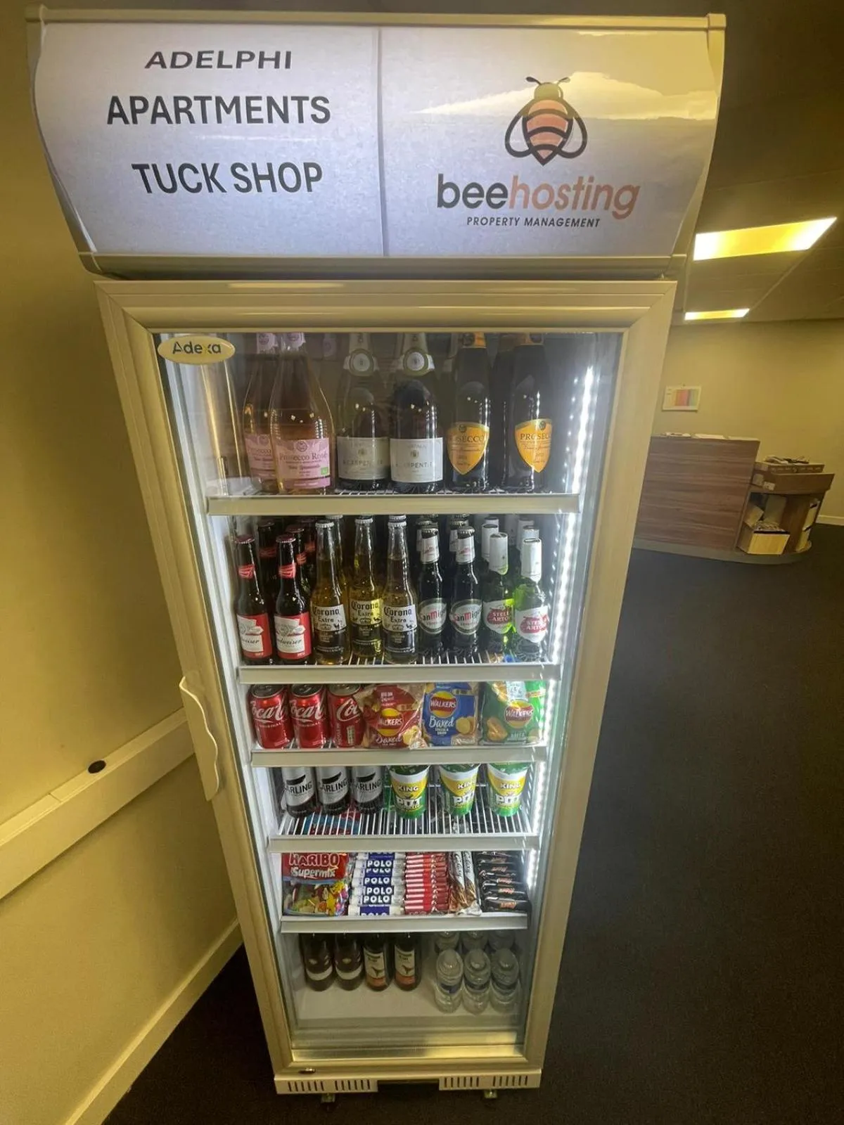 Restaurant/places to eat in Adelphi Wharf Apartments by Beehosting