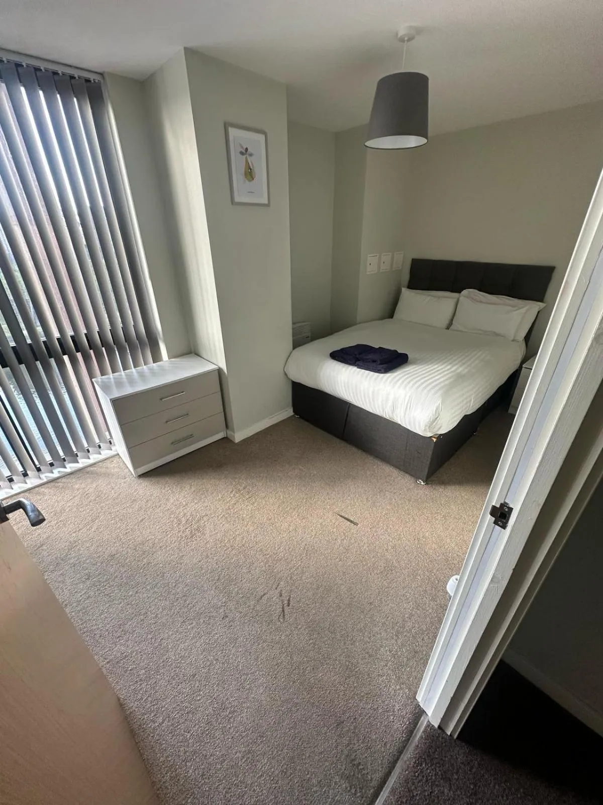 Bedroom, Bed in Adelphi Wharf Apartments by Beehosting