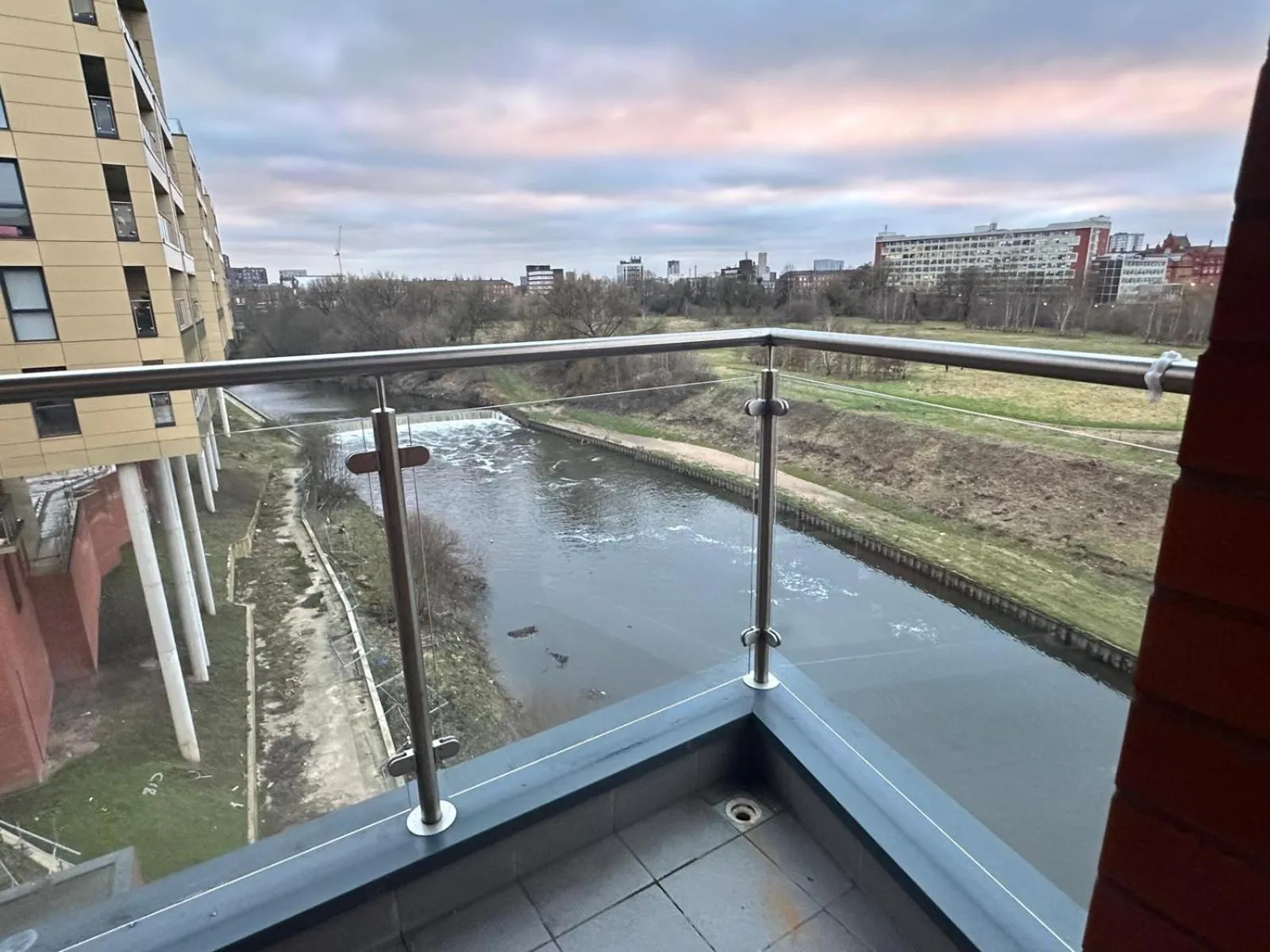 Balcony/Terrace in Adelphi Wharf Apartments by Beehosting