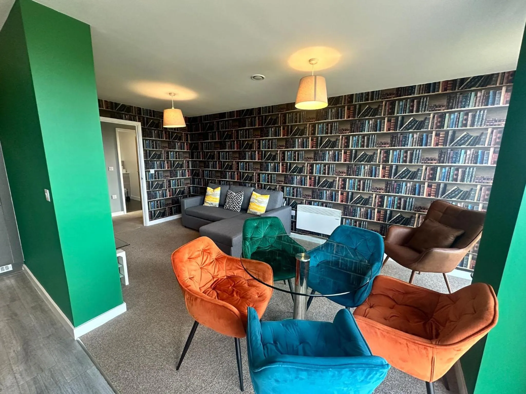 Living room in Adelphi Wharf Apartments by Beehosting